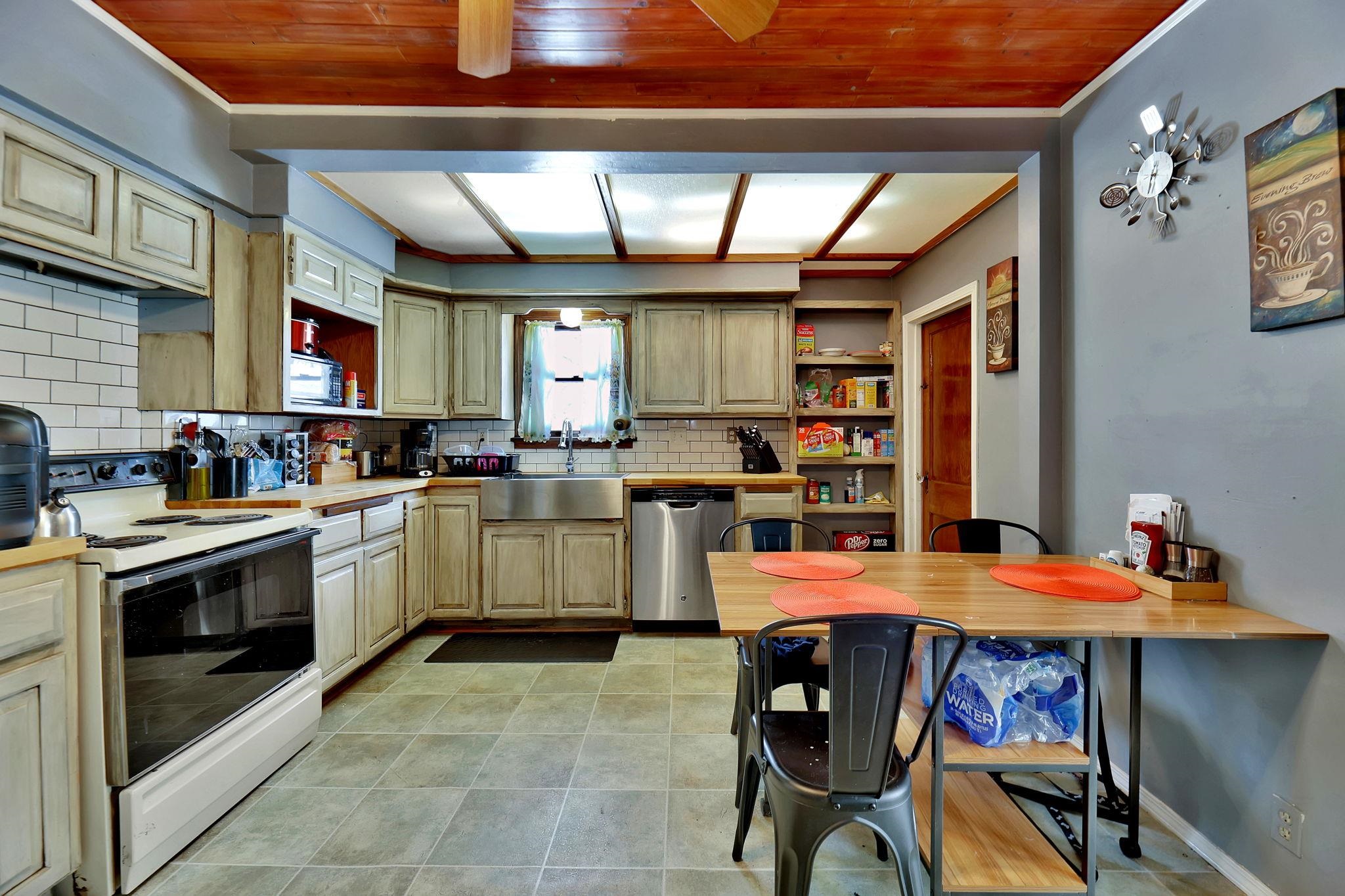 124 N Saint Clair Ave, Wichita, Kansas image 9