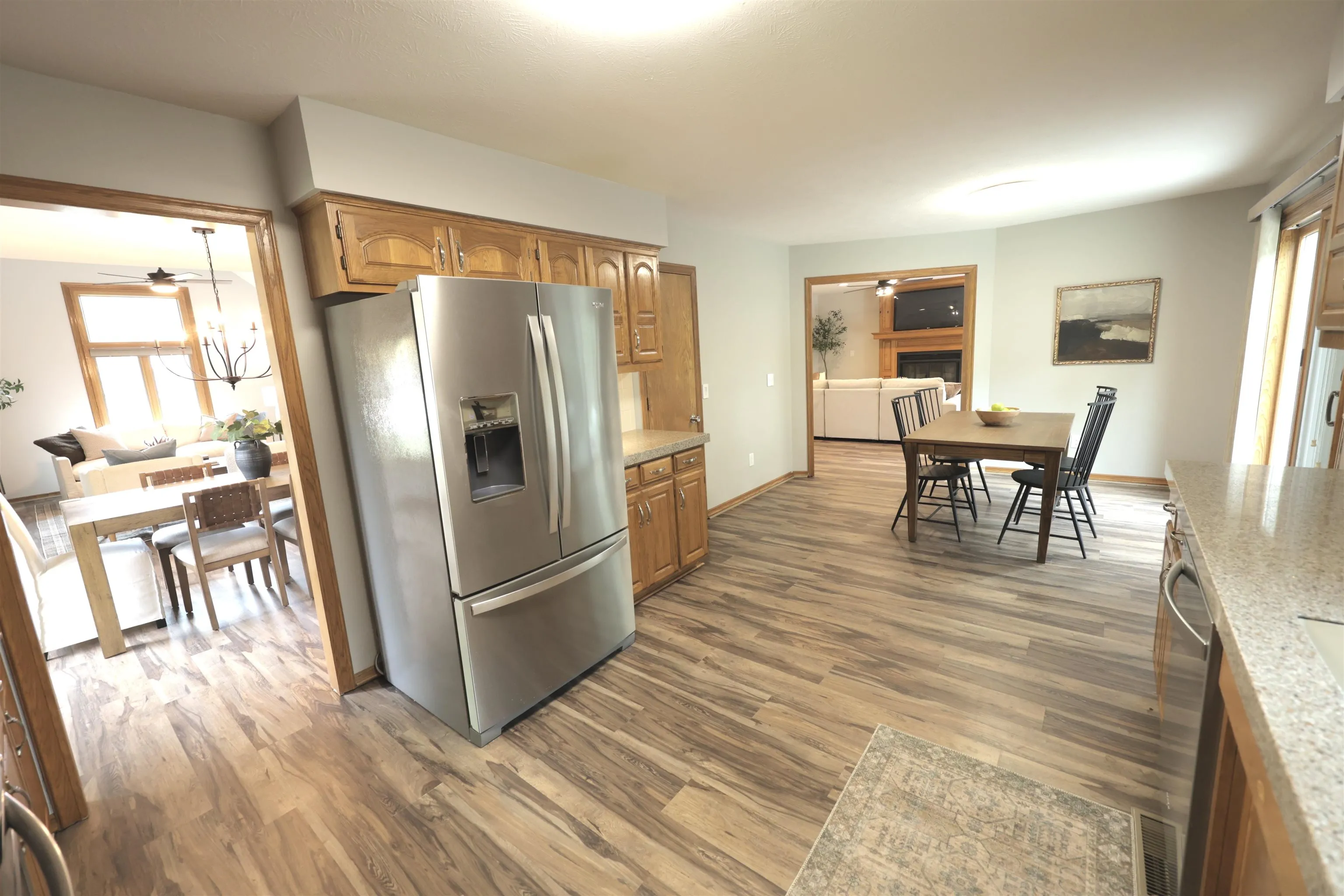 Wichita, Kansas 67206, United States, 4 Bedrooms Bedrooms, ,4 BathroomsBathrooms,Residential,Active,233505