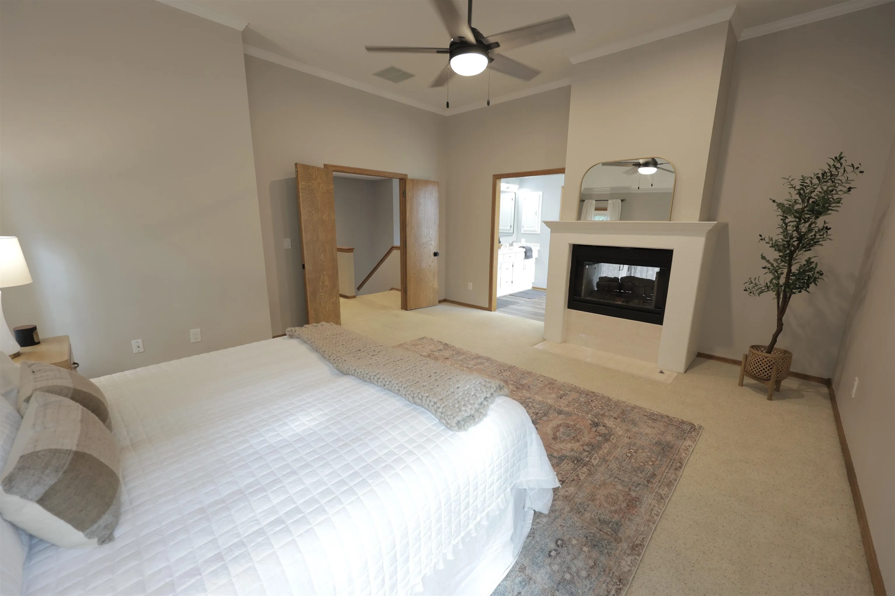 Wichita, Kansas 67206, United States, 4 Bedrooms Bedrooms, ,4 BathroomsBathrooms,Residential,Active,233505