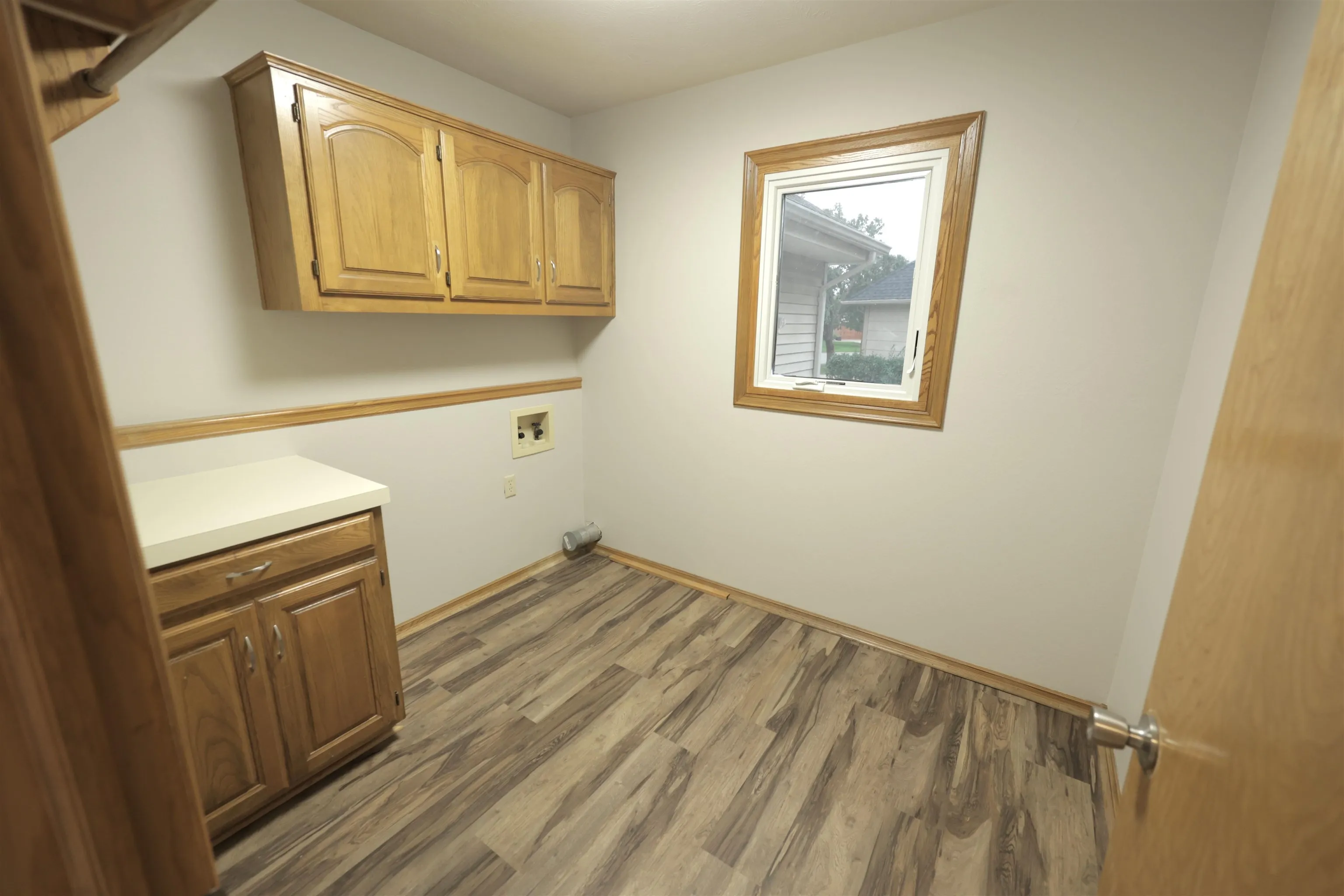 Wichita, Kansas 67206, United States, 4 Bedrooms Bedrooms, ,4 BathroomsBathrooms,Residential,Active,233505