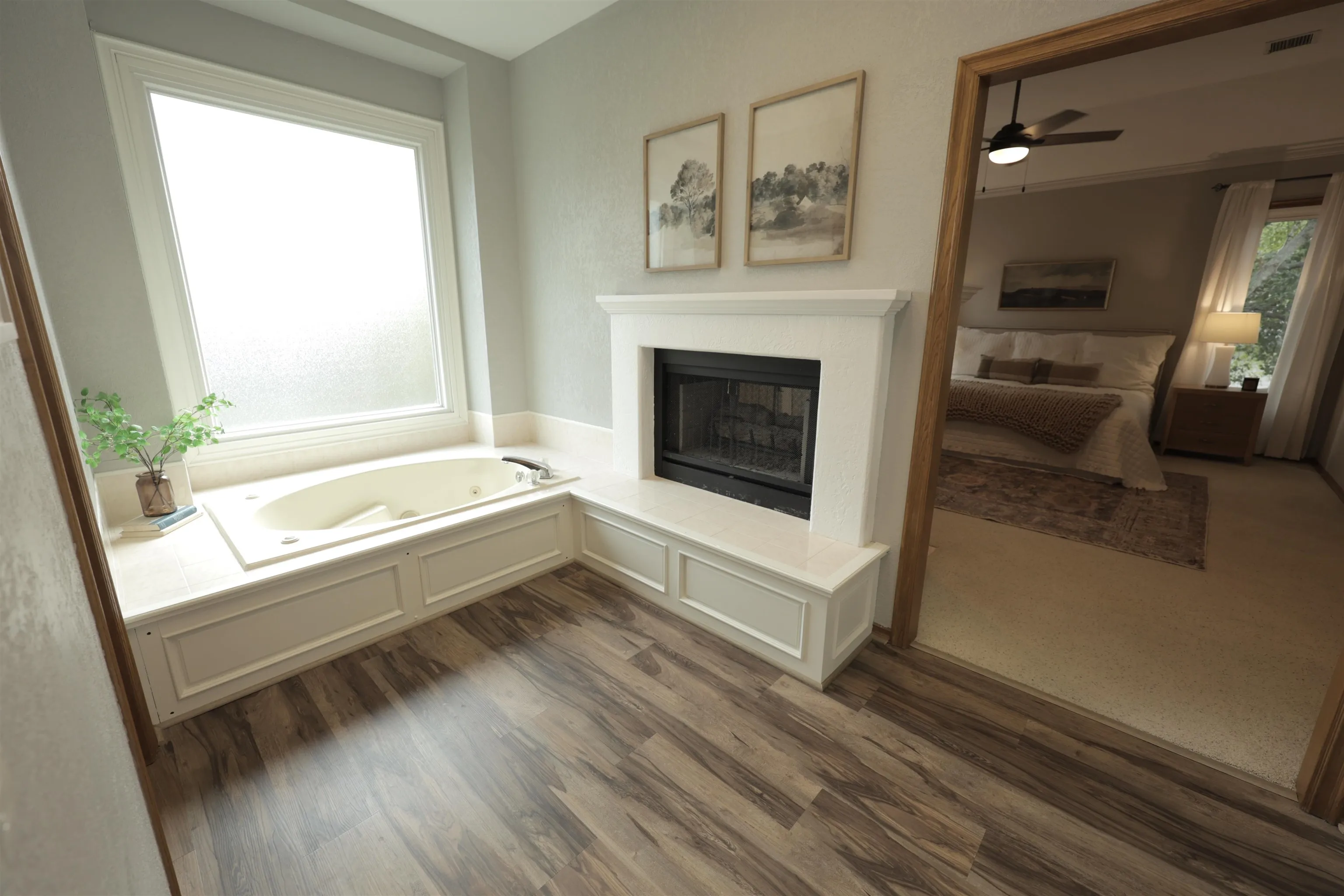 Wichita, Kansas 67206, United States, 4 Bedrooms Bedrooms, ,4 BathroomsBathrooms,Residential,Active,233505