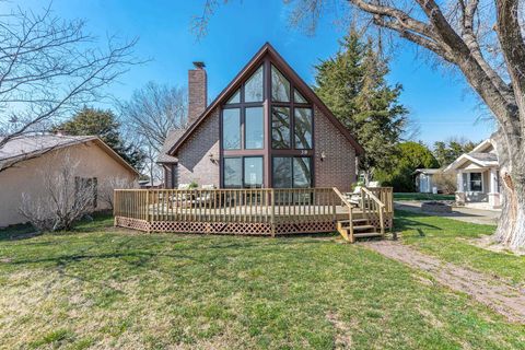 Homes For Sale - 39 Lakeshore Dr<br/> Marion County, Marion, KS 66861