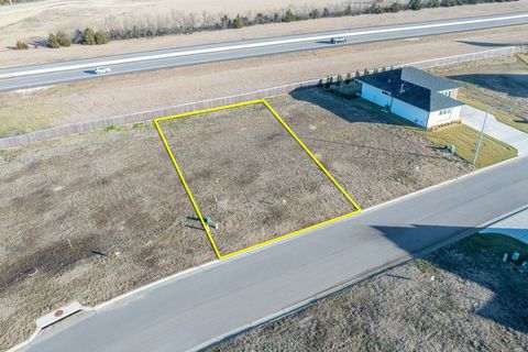 Vacant Land For Sale - 906 N Speyside Cir<br/> Andover, KS 67002