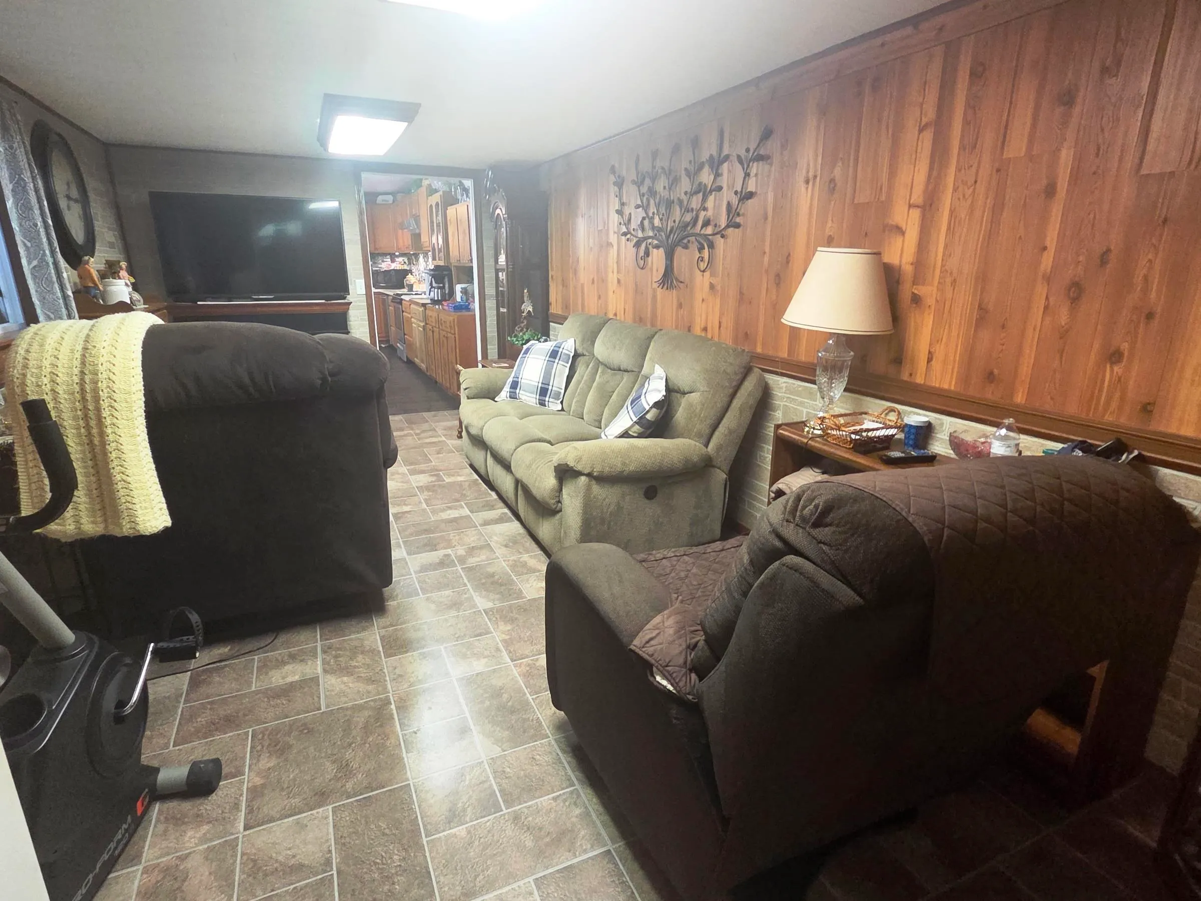 Marion, Kansas 66861, United States, ,Residential,Active,143924