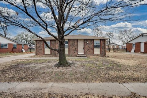 Apartment For Sale - 1516 E Del Mar<br/> Wichita, KS 67216