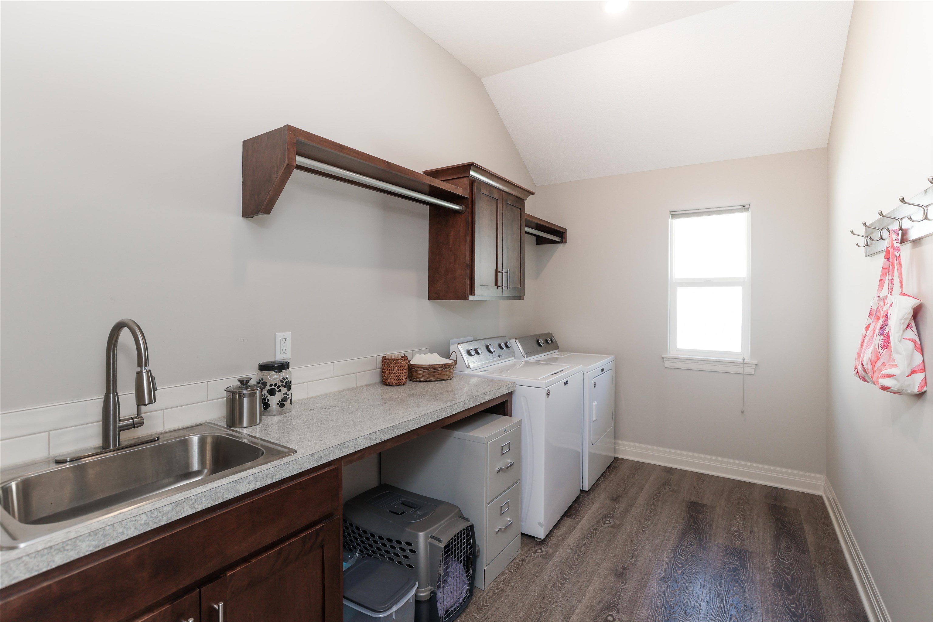 3601 N Lakeway Ct, Wichita, Kansas image 28