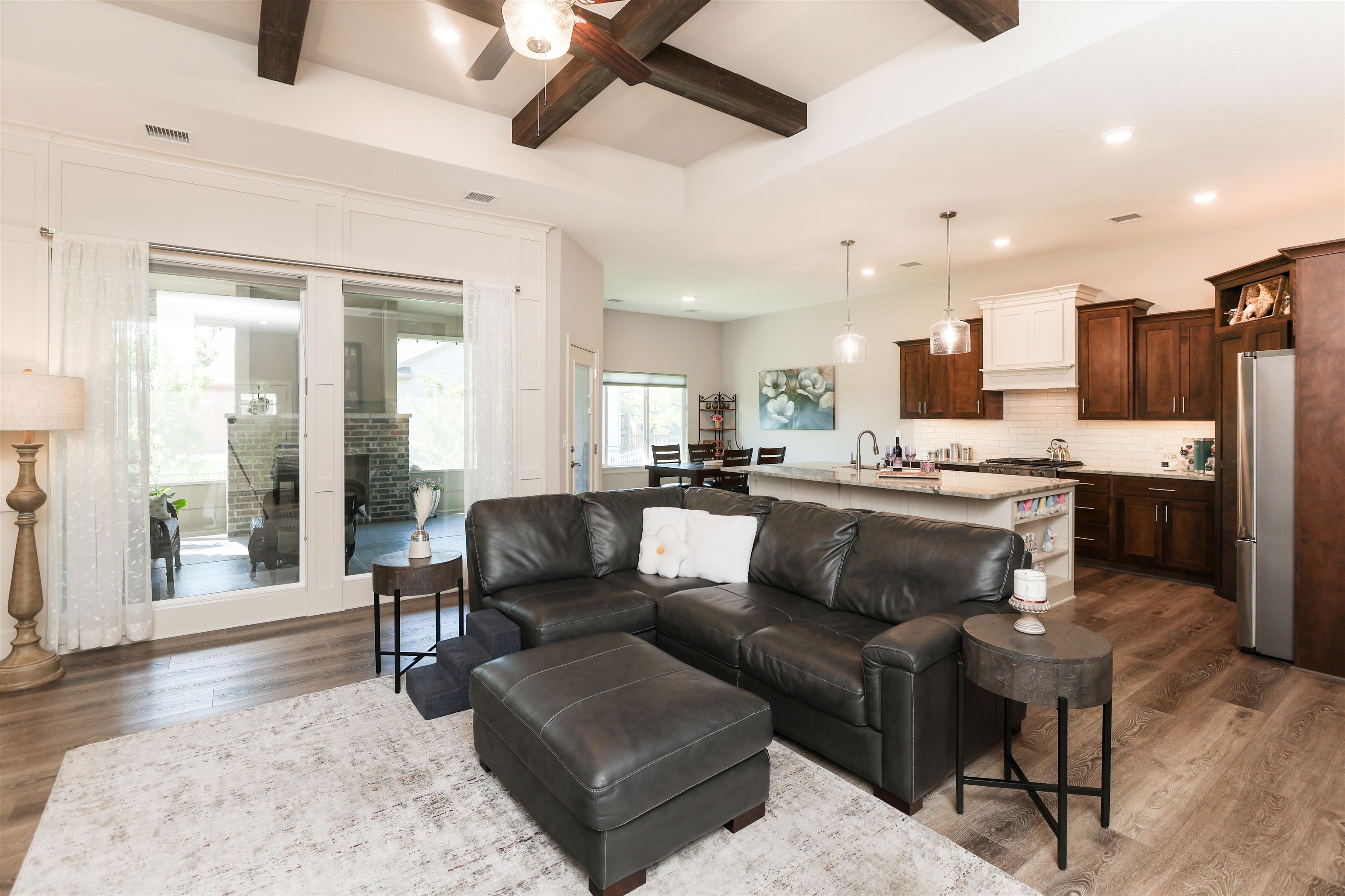 3601 N Lakeway Ct, Wichita, Kansas image 12