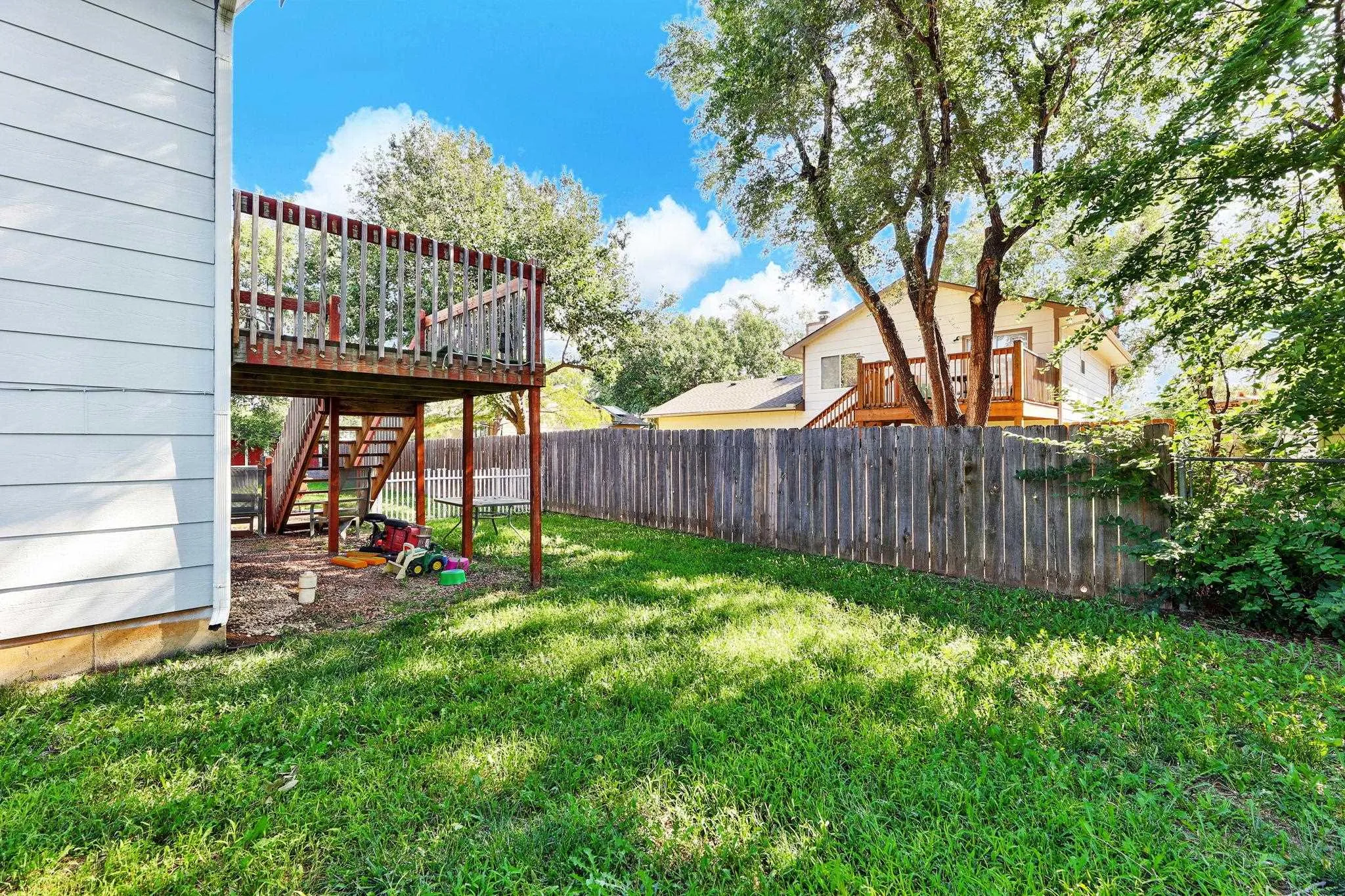 Wichita, Kansas 67216, United States, 3 Bedrooms Bedrooms, ,2 BathroomsBathrooms,Residential,Pending,45887