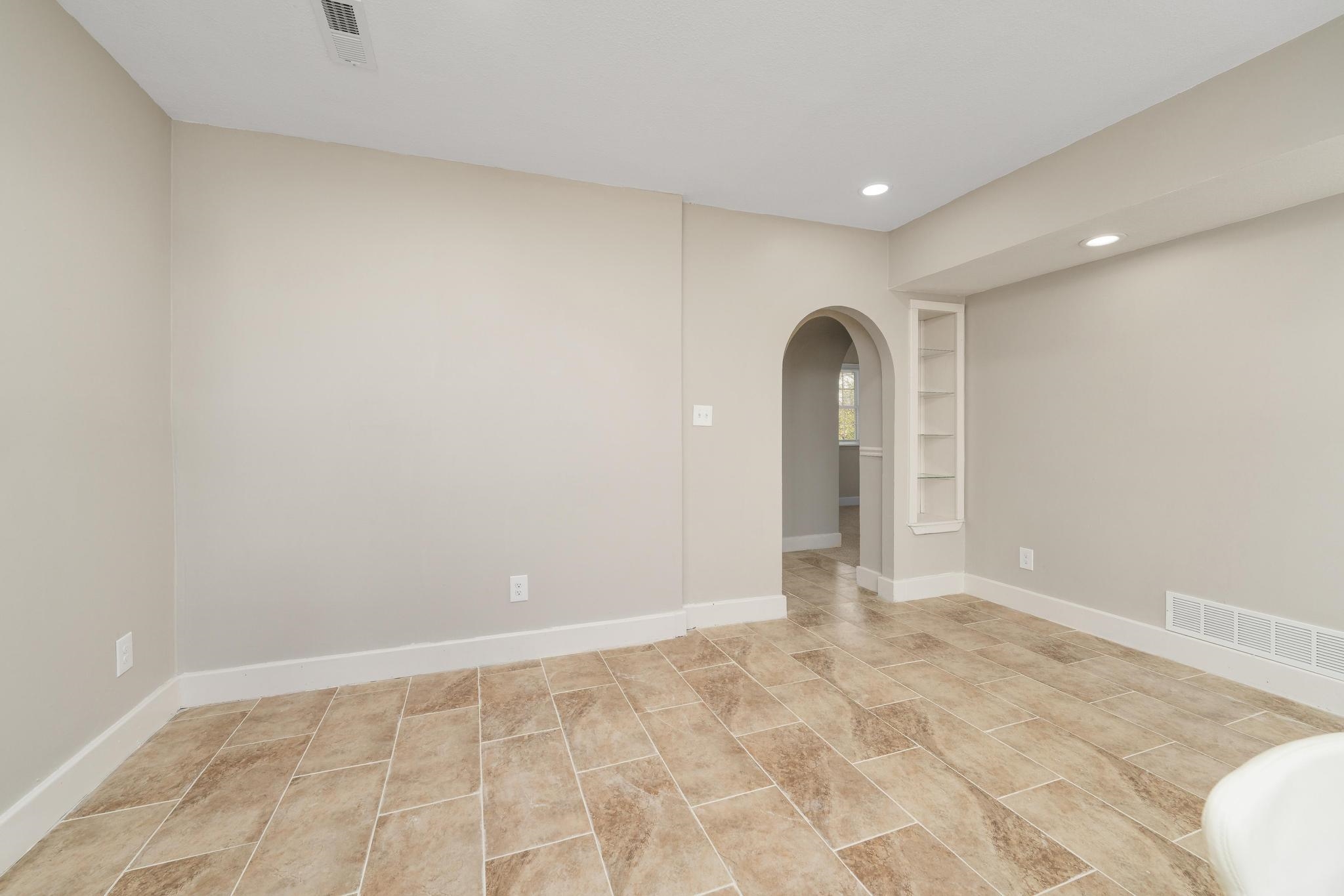329 N Bebe St, Wichita, Kansas image 10