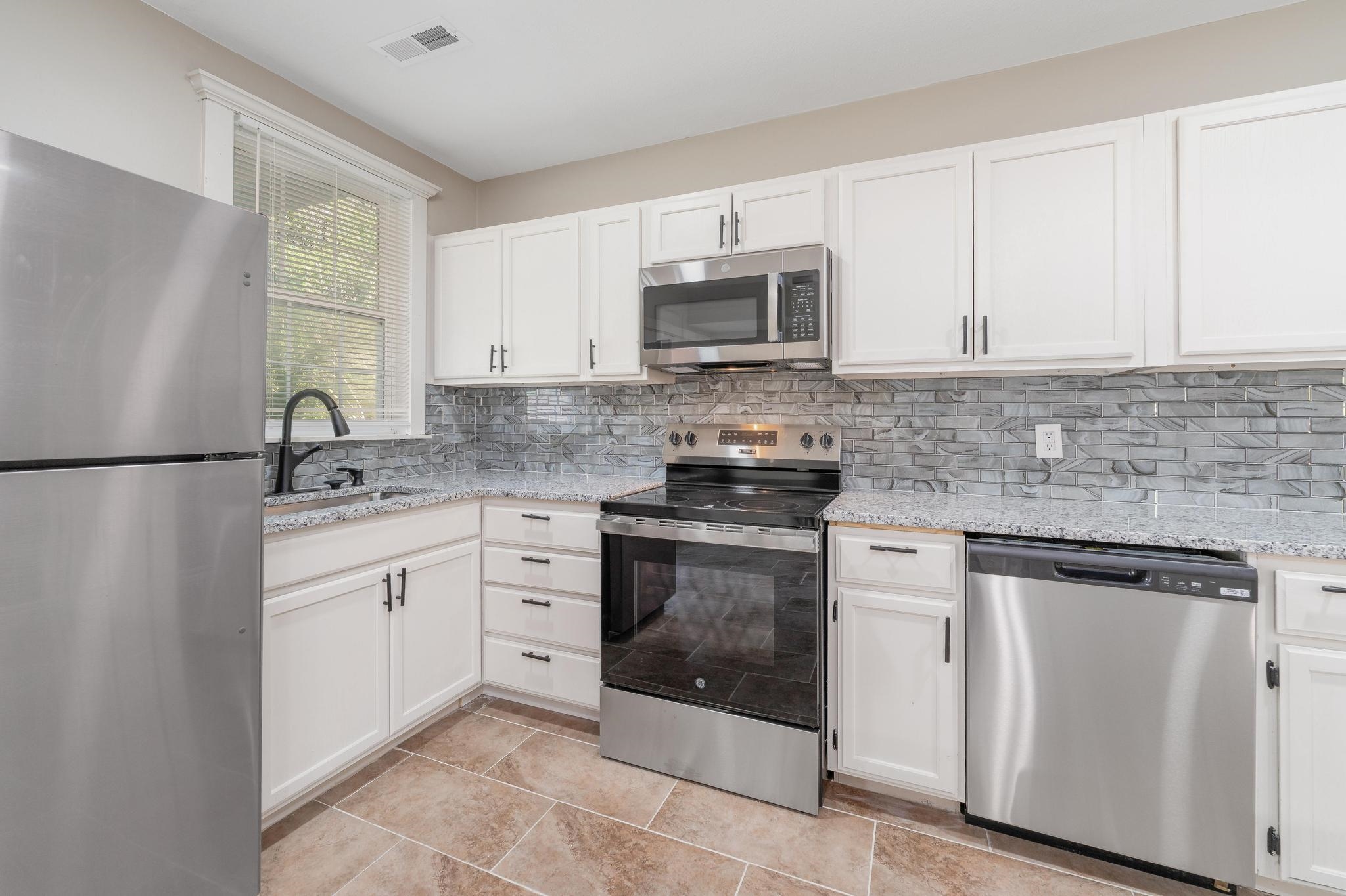 329 N Bebe St, Wichita, Kansas image 15