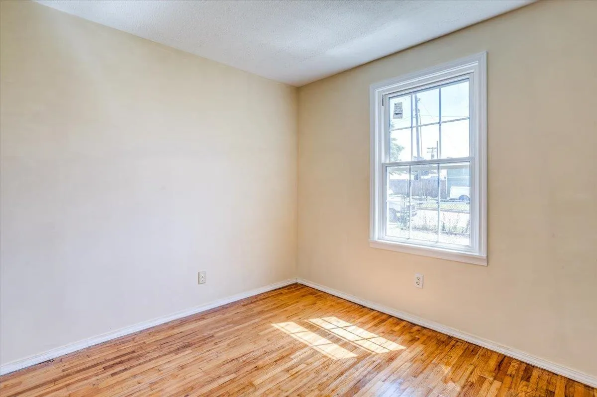 Wichita, Kansas 67218, United States, 3 Bedrooms Bedrooms, ,1 BathroomBathrooms,Residential,Active,138520