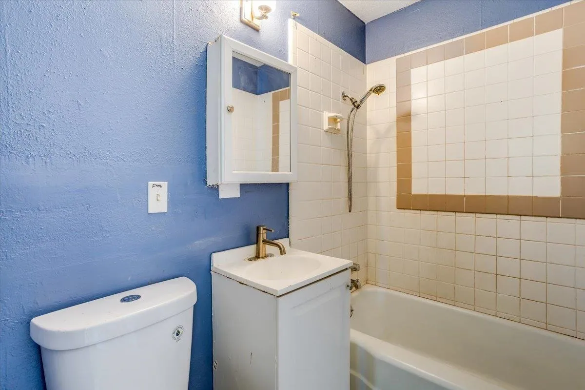 Wichita, Kansas 67218, United States, 3 Bedrooms Bedrooms, ,1 BathroomBathrooms,Residential,Active,138520