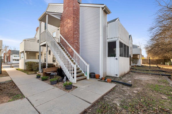 1717 S CYPRESS ST APT 1424, WICHITA, KS 67207 - Image baa21912bd03b86d28f63da6747e86cd/593848080
