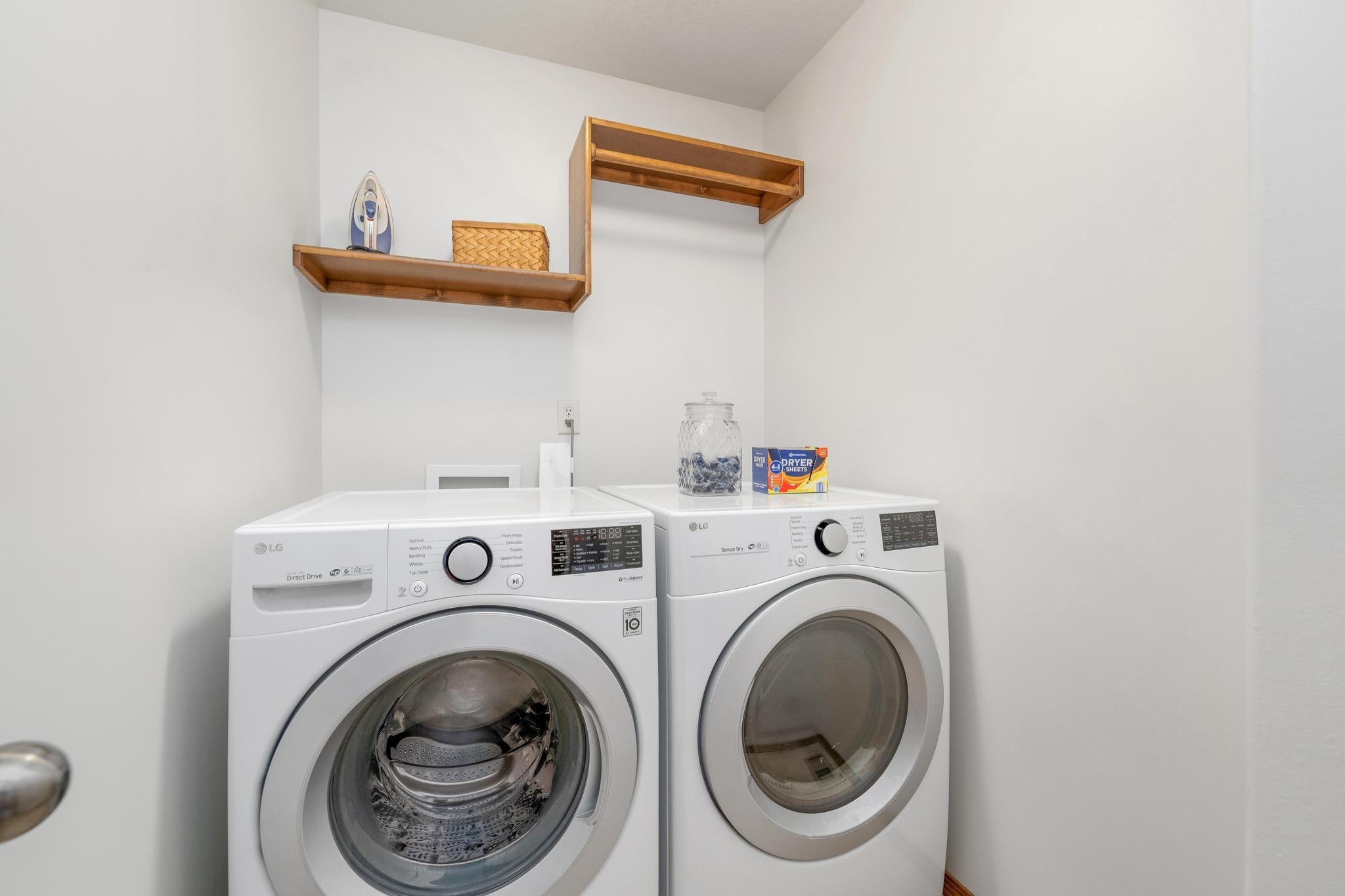 708 E Sprucewood Cir, Park City, Kansas image 21