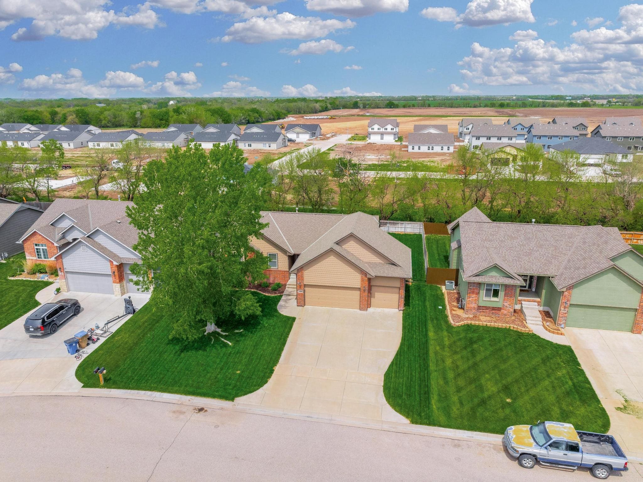 708 E Sprucewood Cir, Park City, Kansas image 34