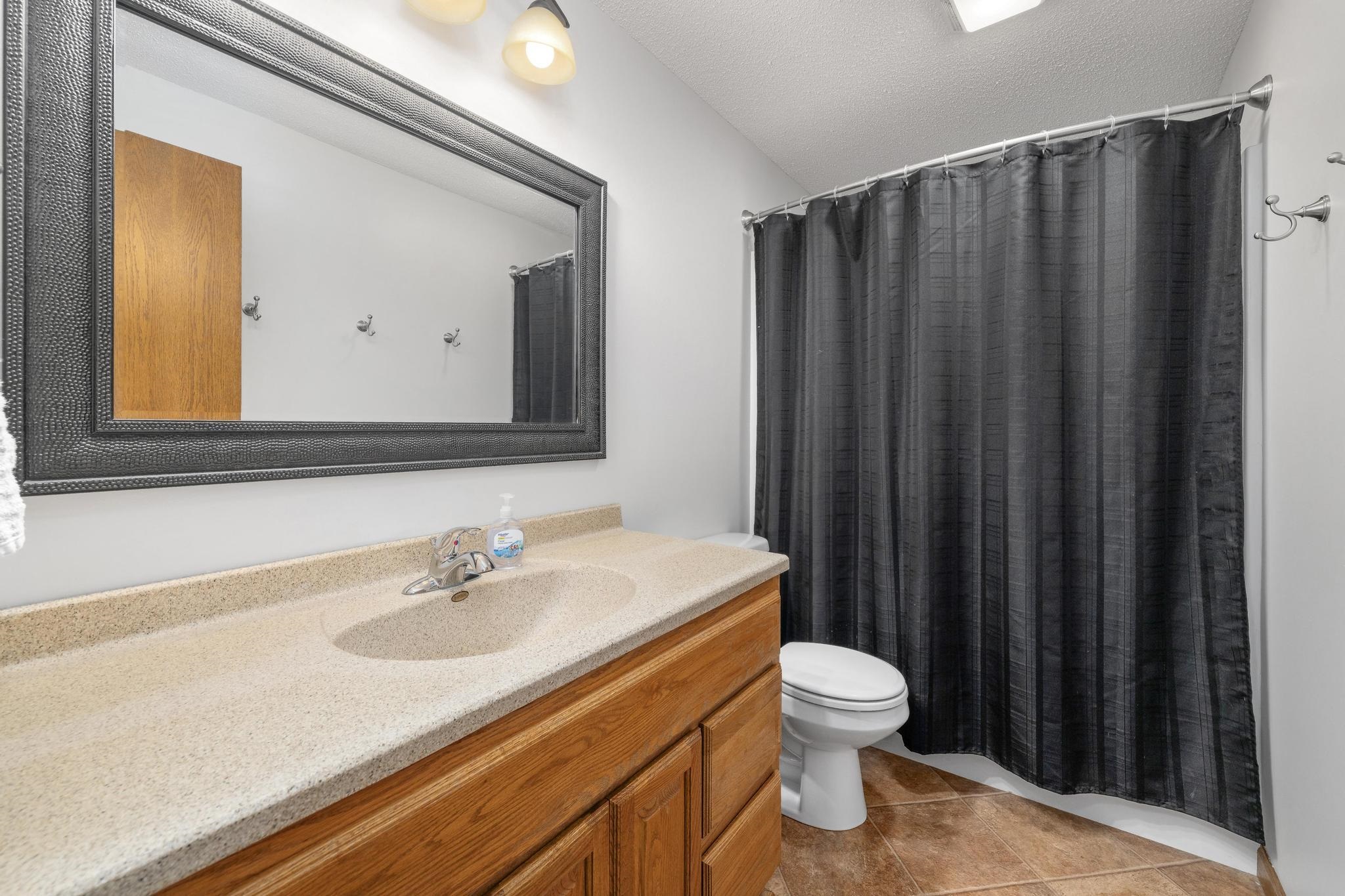 708 E Sprucewood Cir, Park City, Kansas image 27