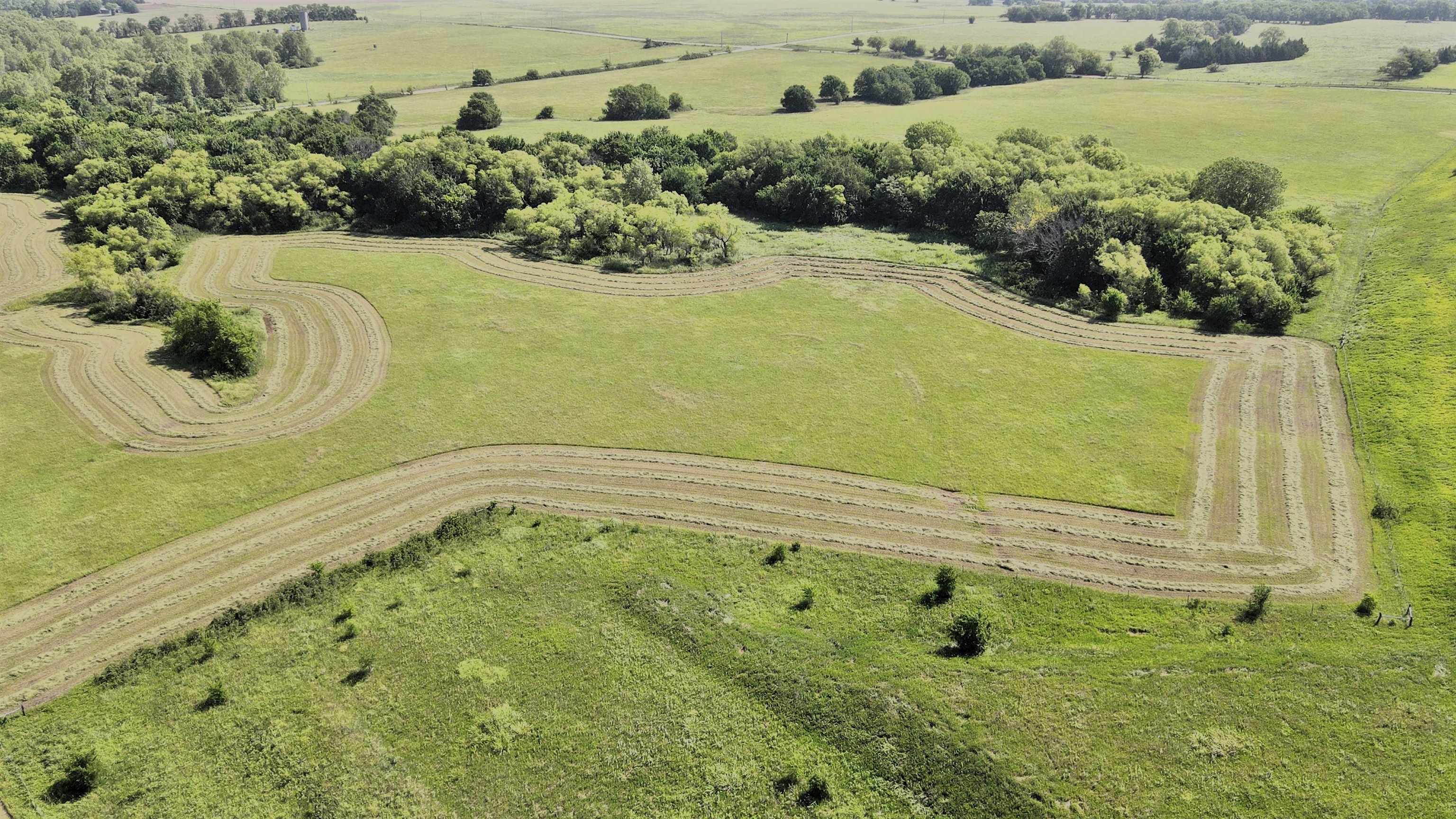 SW/c Of 40th St And Mustang Rd, Peabody, Kansas image 5