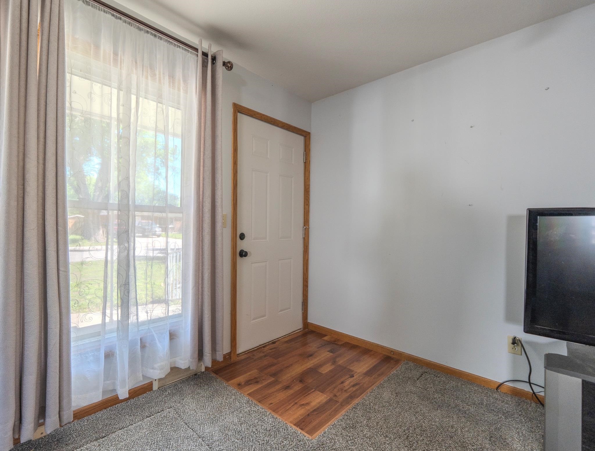 365 Spring Dr, Haysville, Virginia image 3