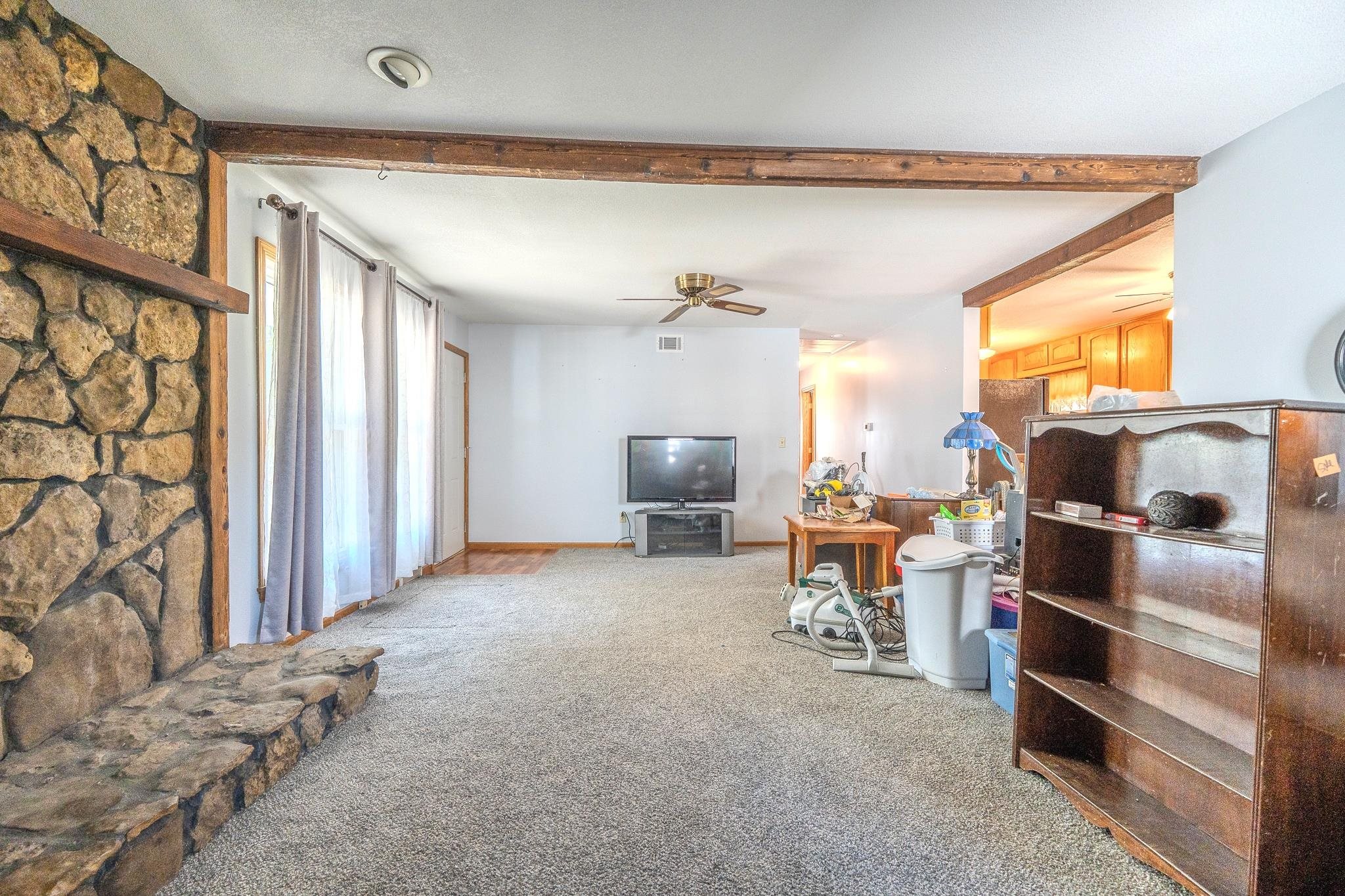 365 Spring Dr, Haysville, Virginia image 4