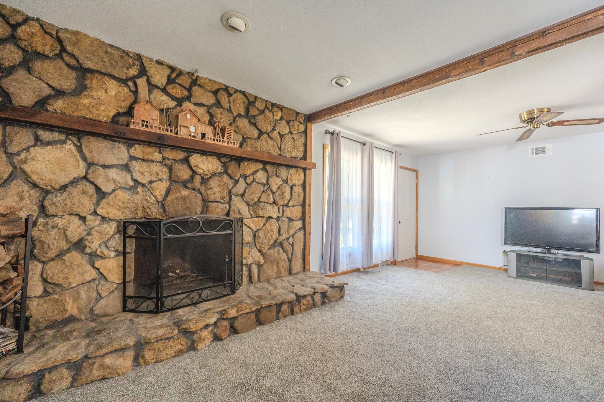 365 Spring Dr, Haysville, Virginia image 5