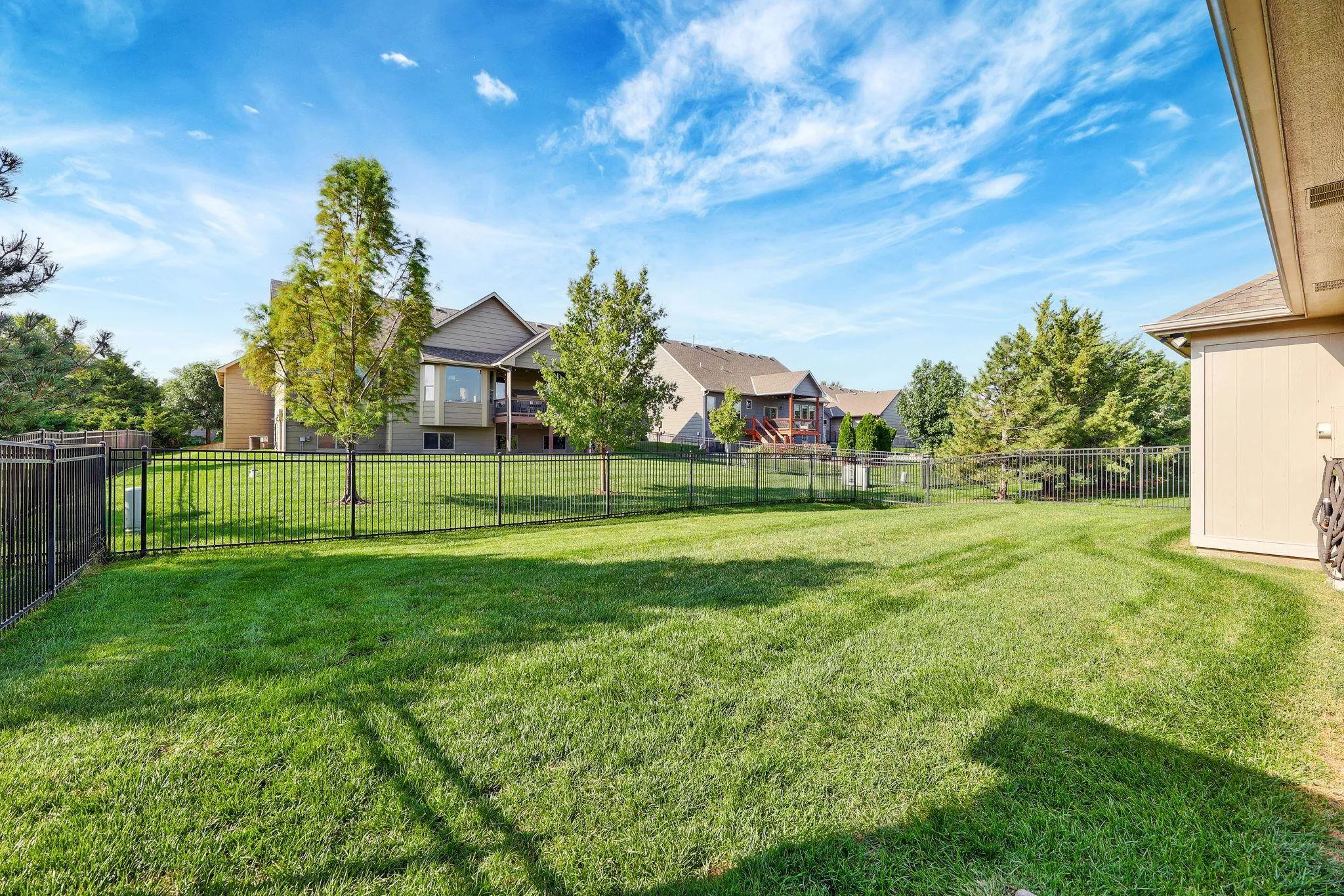 Maize, Kansas 67101, United States, 2 Bedrooms Bedrooms, ,2 BathroomsBathrooms,Residential,Active,208851