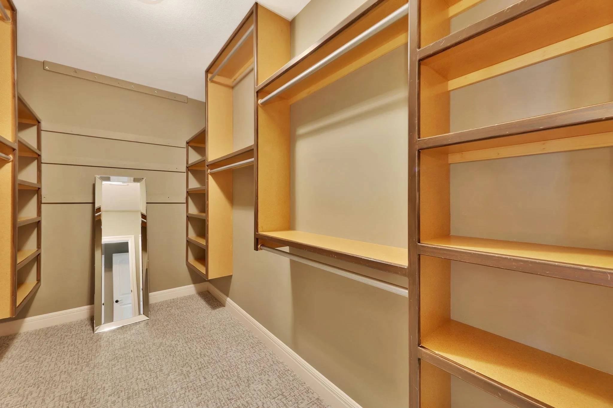 Maize, Kansas 67101, United States, 2 Bedrooms Bedrooms, ,2 BathroomsBathrooms,Residential,Active,208851