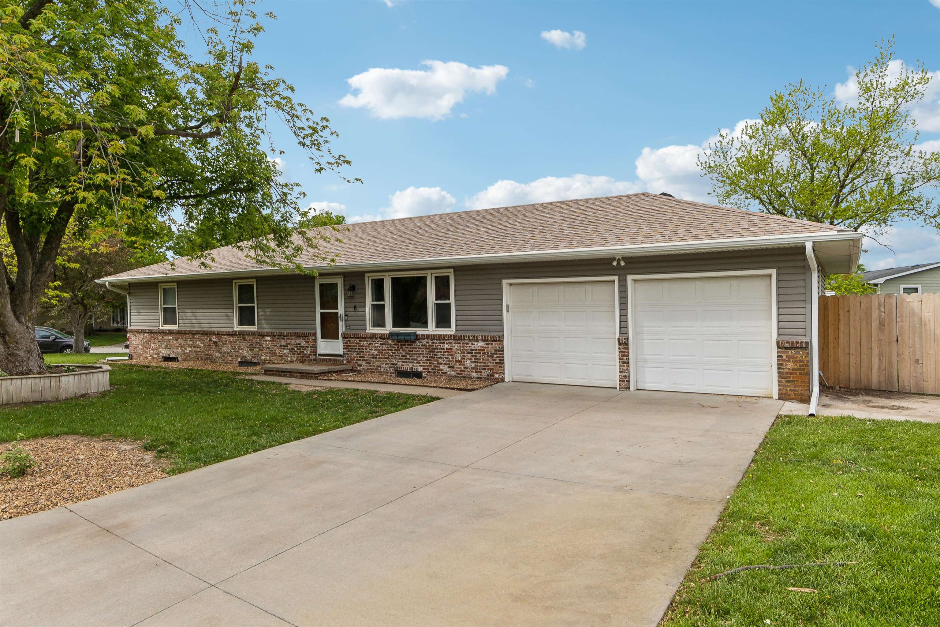 6 Adams Pl, Halstead, Kansas image 1