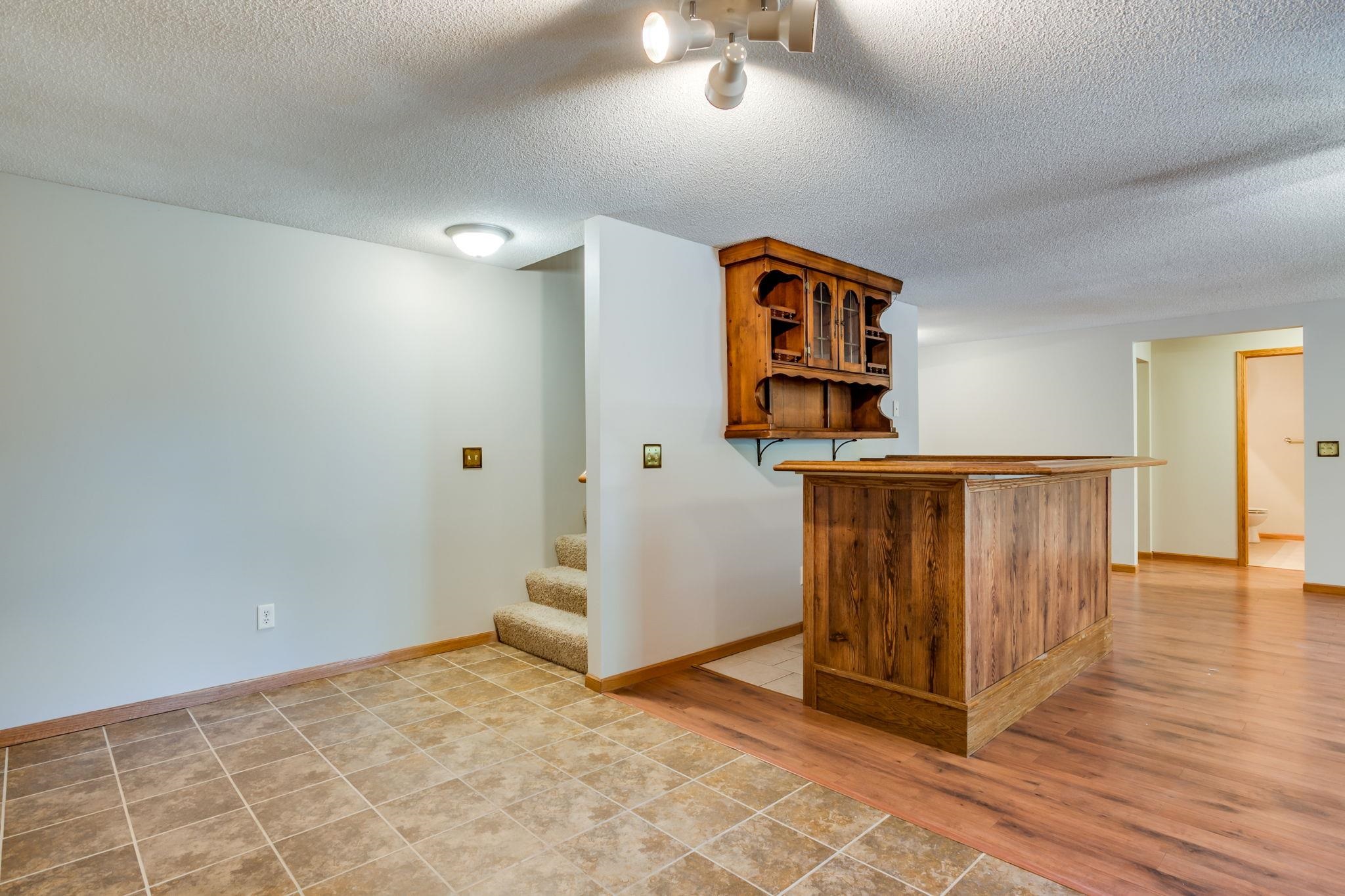 1201 E Winesap St, Haysville, Kansas image 26