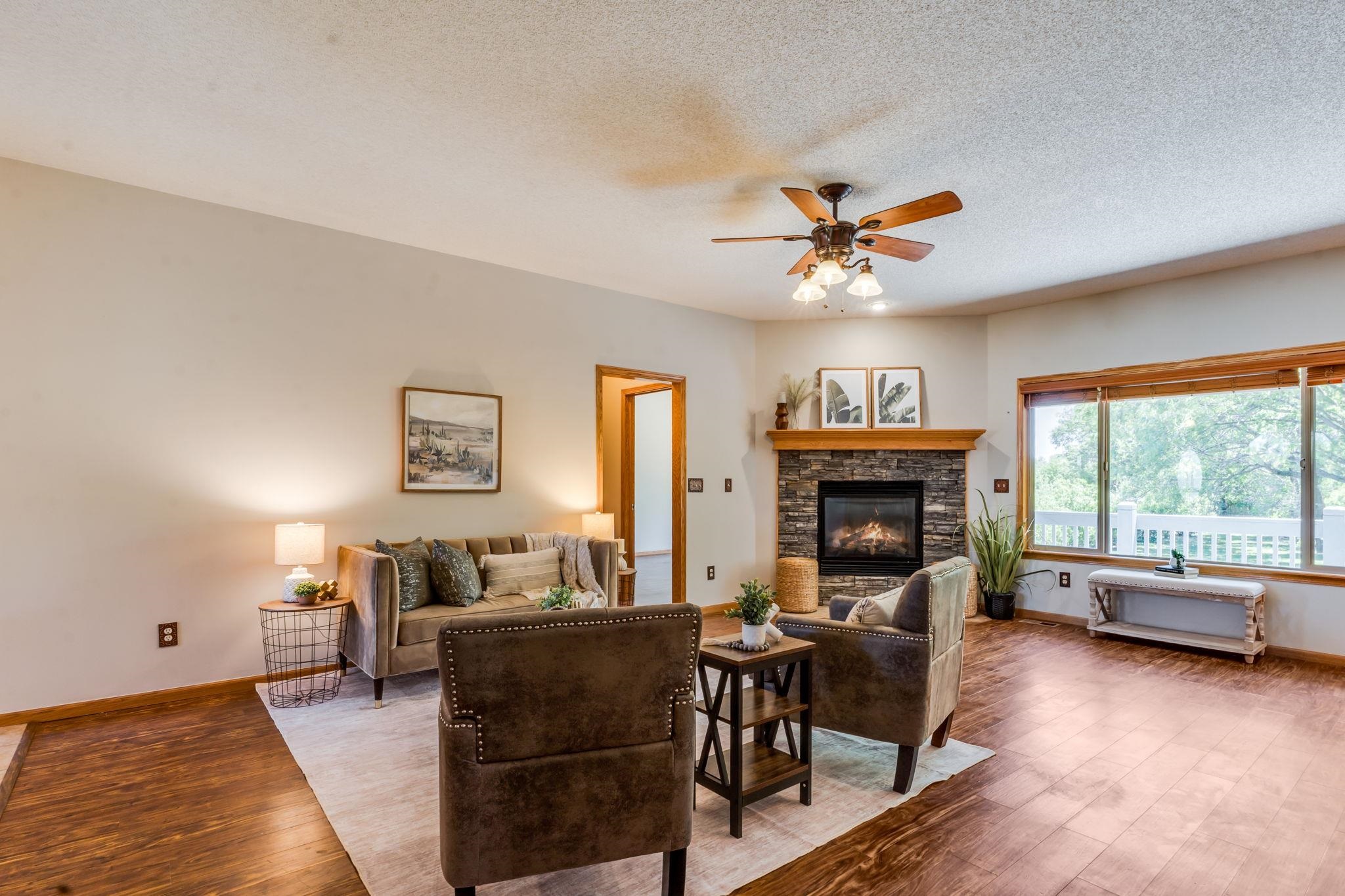 1201 E Winesap St, Haysville, Kansas image 8