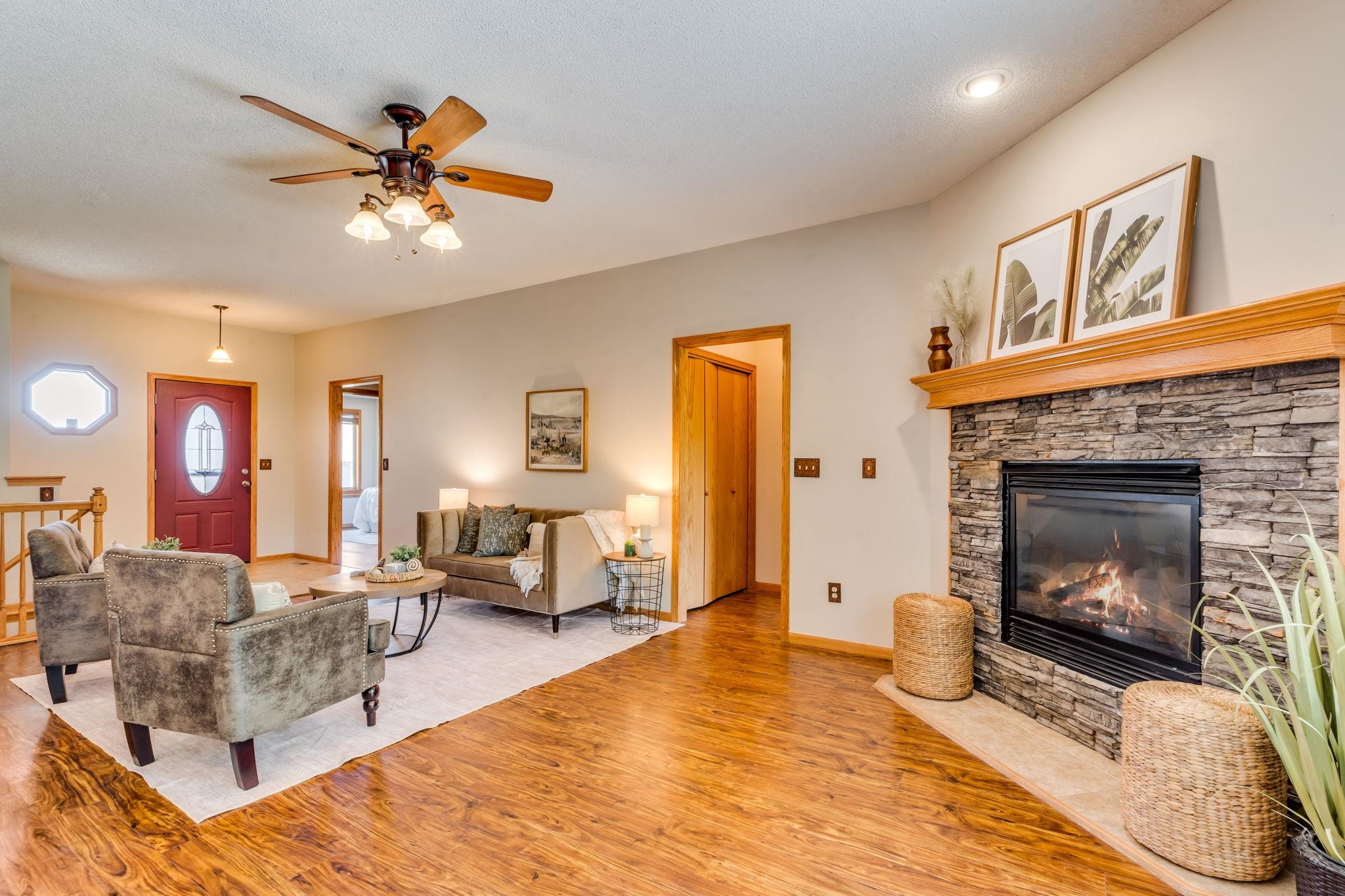 1201 E Winesap St, Haysville, Kansas image 9