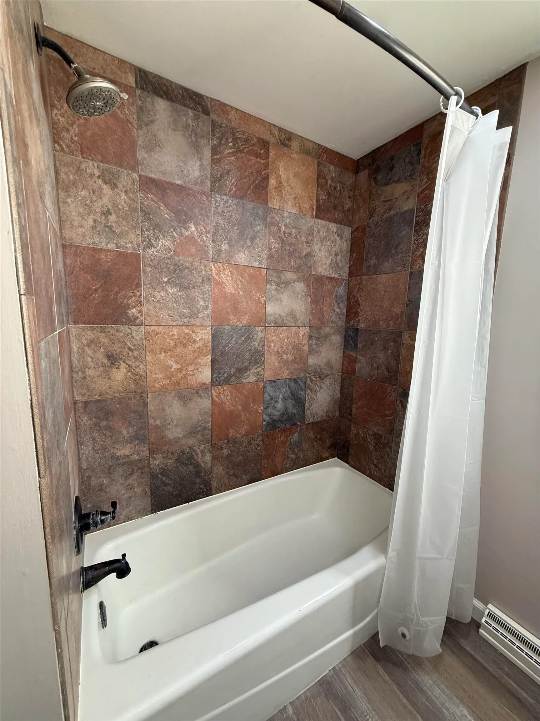 Winfield, Kansas 67156, United States, 4 Bedrooms Bedrooms, ,2 BathroomsBathrooms,Residential,Active,243804