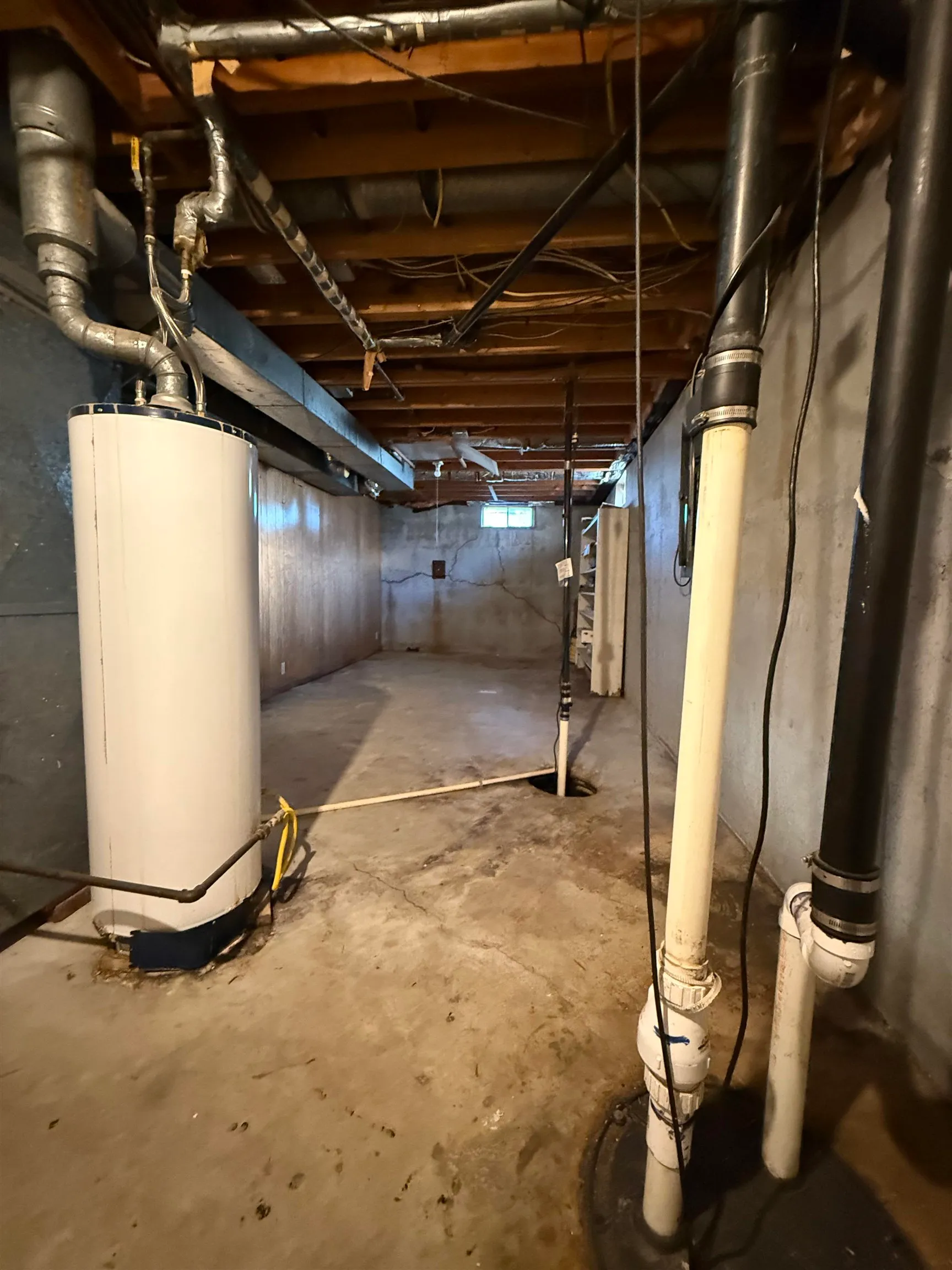 Winfield, Kansas 67156, United States, 4 Bedrooms Bedrooms, ,2 BathroomsBathrooms,Residential,Active,243804