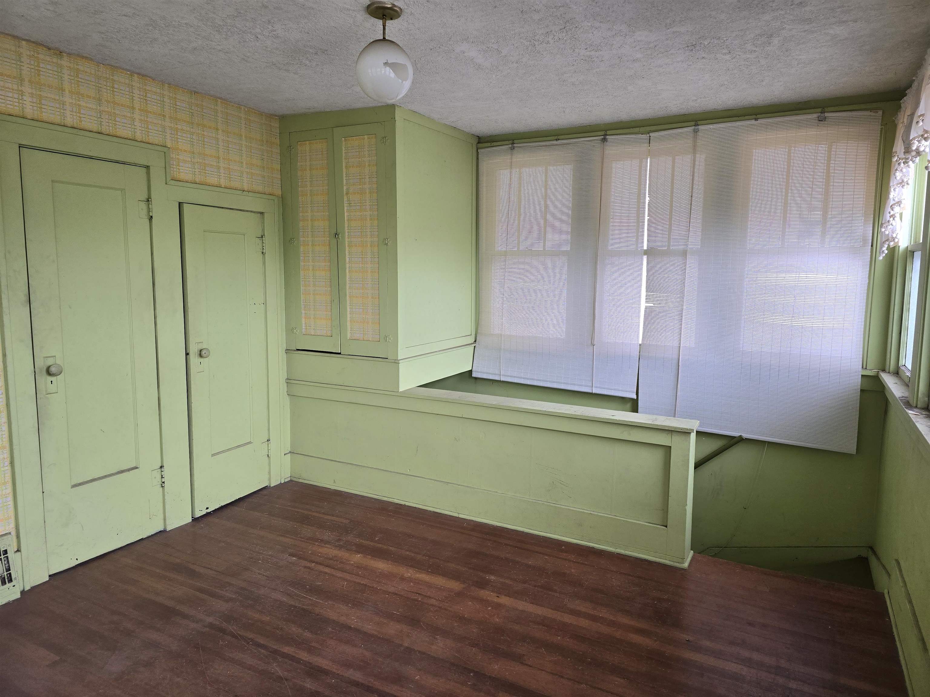 800 W South St, Salina, Kansas image 16