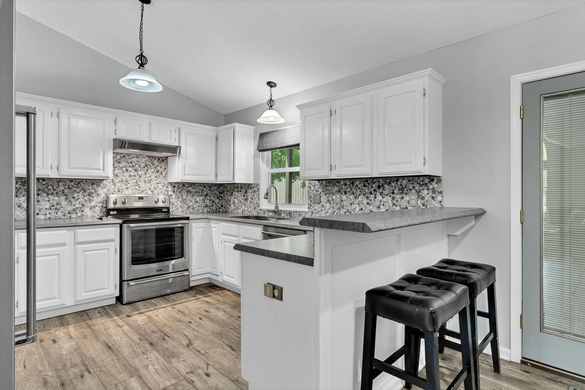 2709 S Lori St, Wichita, Virginia image 6
