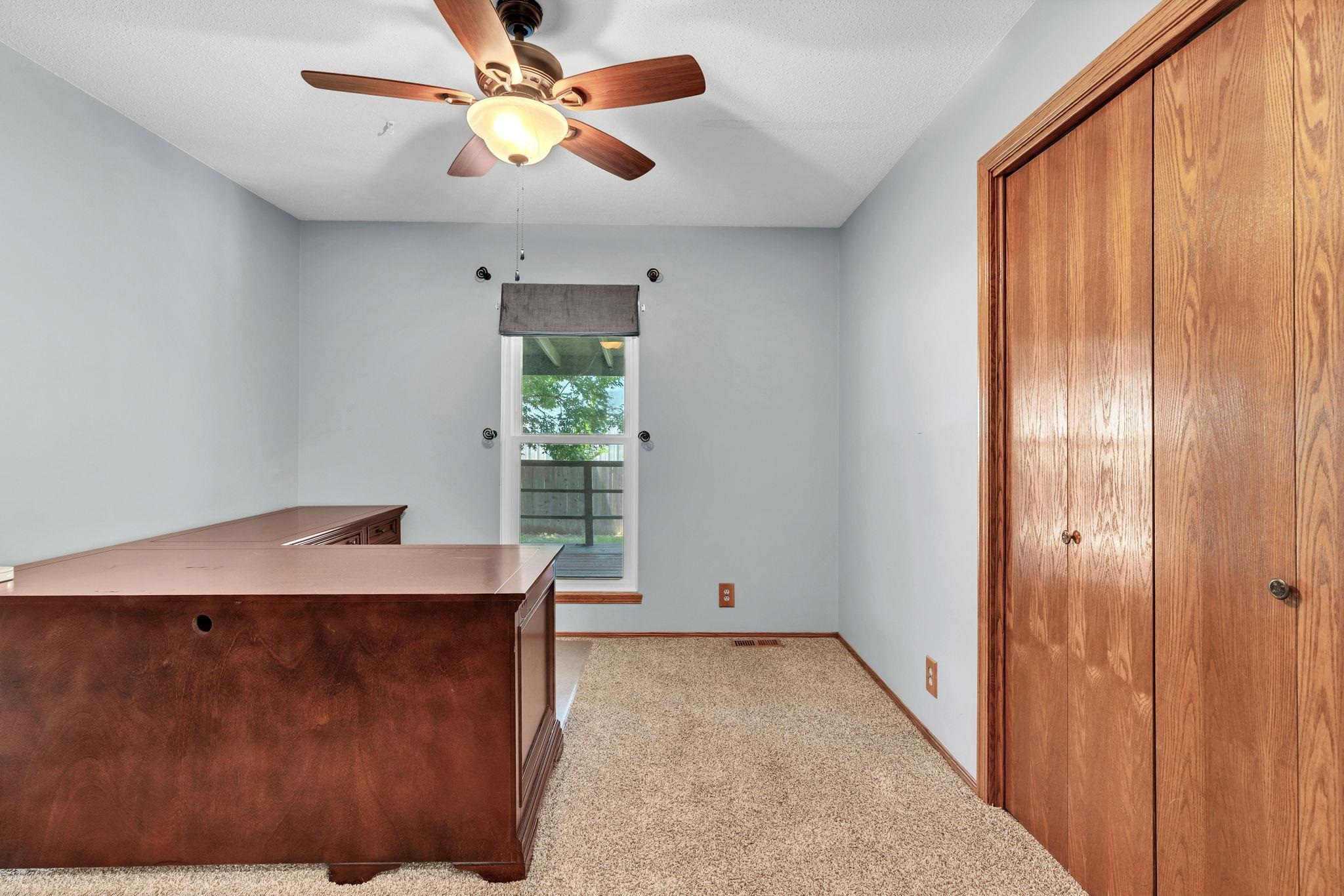 2709 S Lori St, Wichita, Virginia image 14