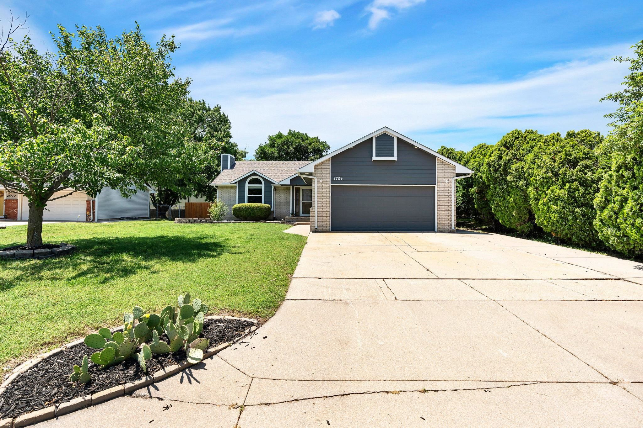 2709 S Lori St, Wichita, Virginia image 1