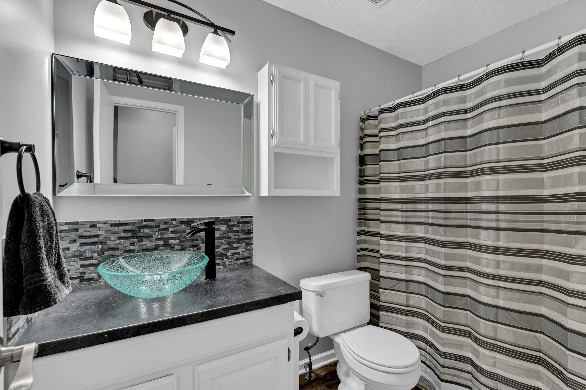 2709 S Lori St, Wichita, Virginia image 13