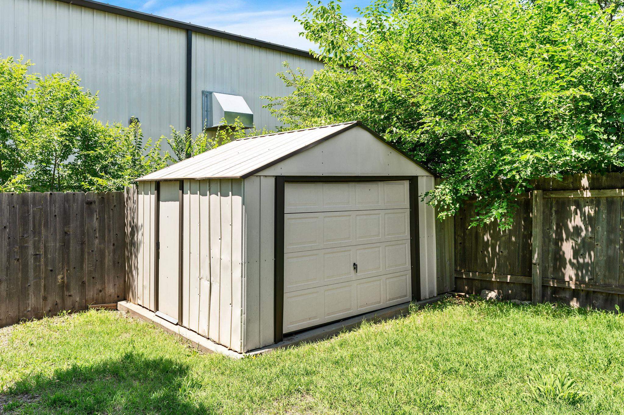 2709 S Lori St, Wichita, Virginia image 26