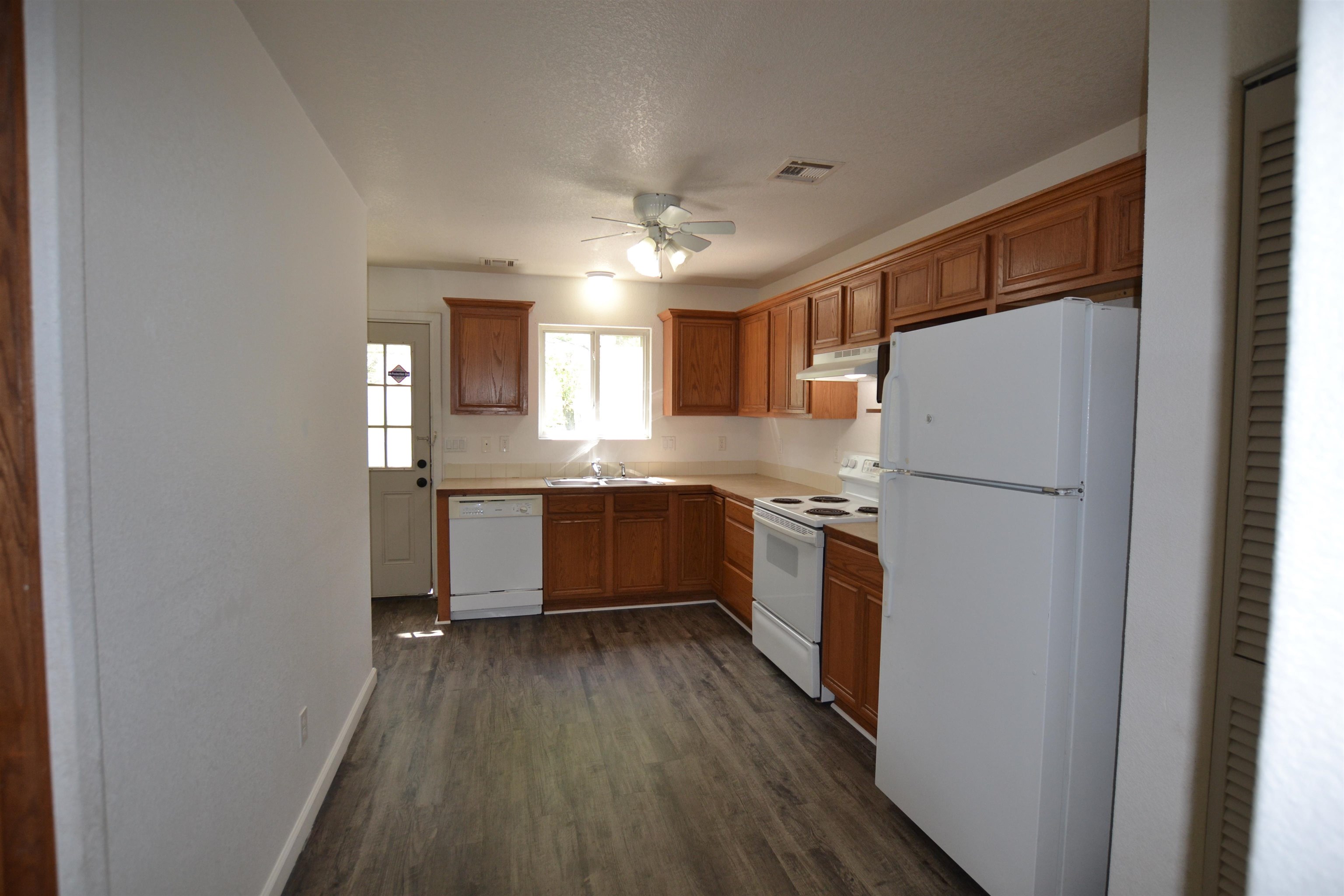 237 E 12th Ave, Augusta, Kansas image 4