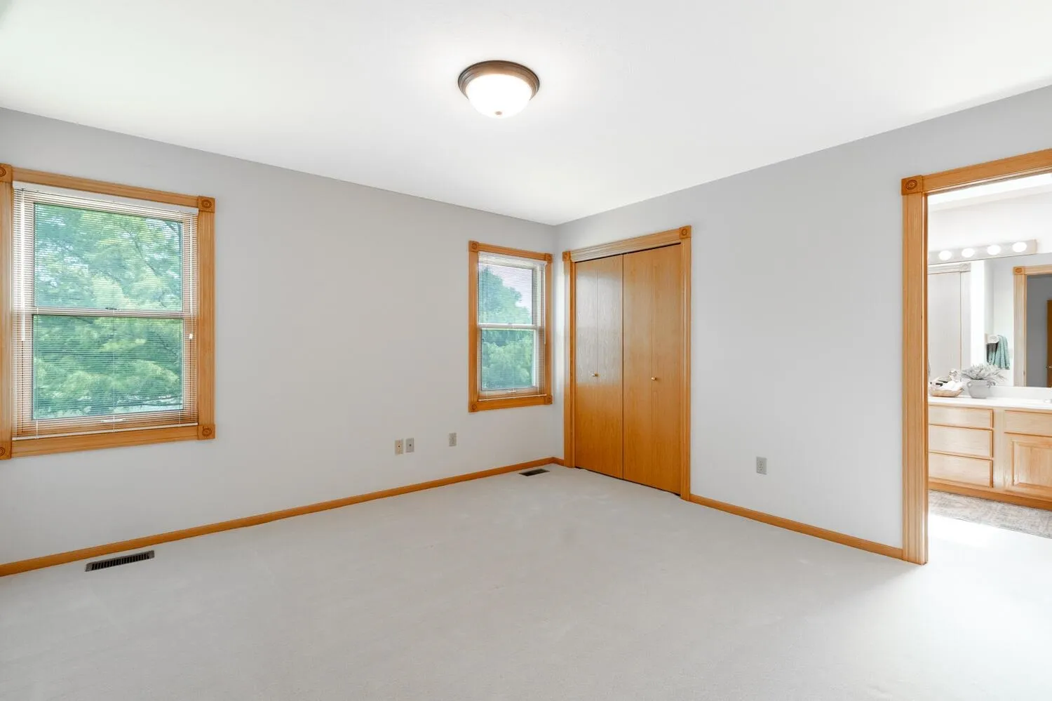 Wichita, Kansas 67230, United States, 4 Bedrooms Bedrooms, ,4 BathroomsBathrooms,Residential,Pending,182504