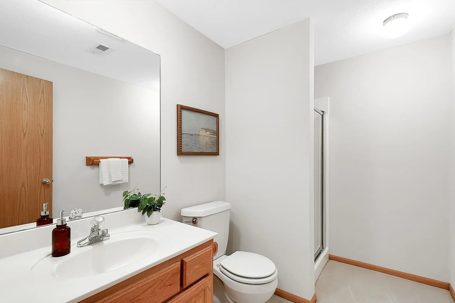 Wichita, Kansas 67230, United States, 4 Bedrooms Bedrooms, ,4 BathroomsBathrooms,Residential,Pending,182504