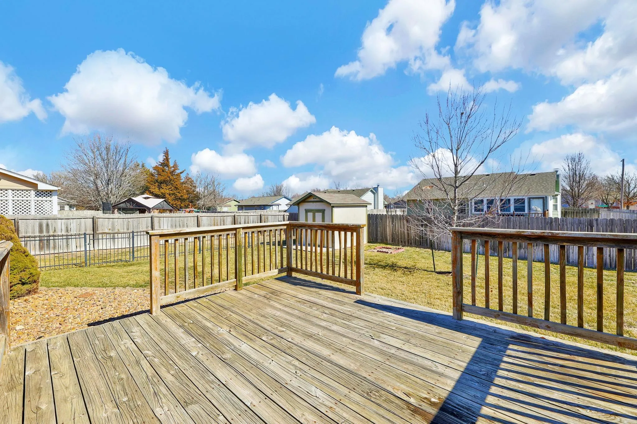 Wichita, Kansas 67212, United States, 3 Bedrooms Bedrooms, ,2 BathroomsBathrooms,Residential,Pending,78280