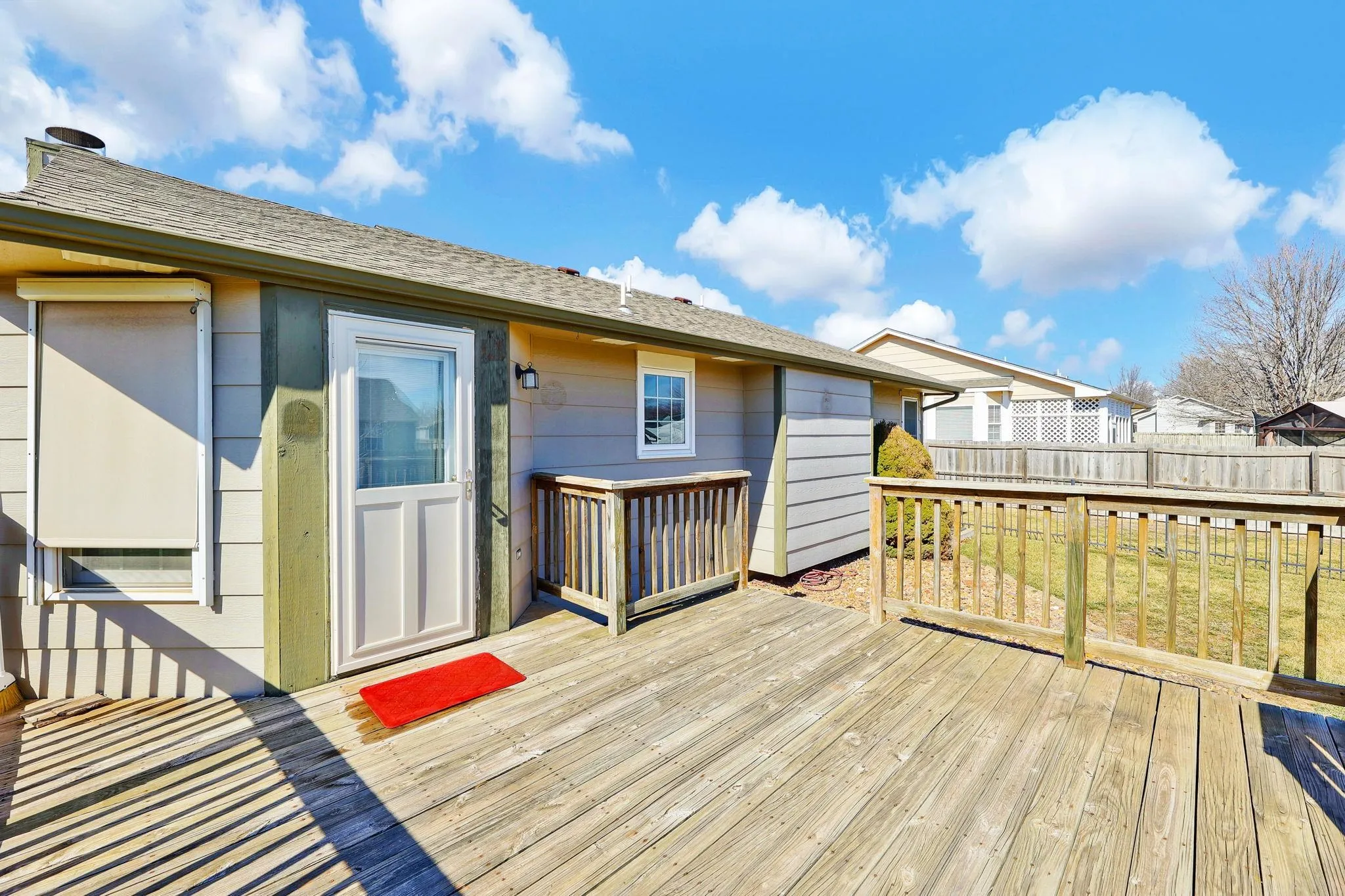 Wichita, Kansas 67212, United States, 3 Bedrooms Bedrooms, ,2 BathroomsBathrooms,Residential,Pending,78280