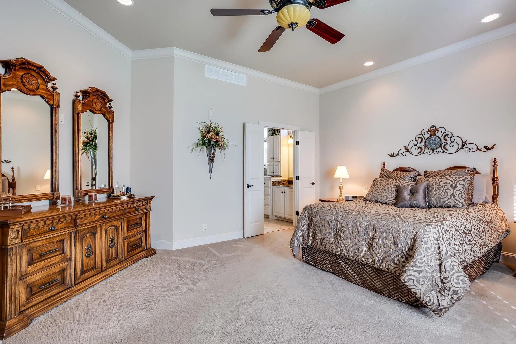 Derby, Kansas 67037, United States, 4 Bedrooms Bedrooms, ,4 BathroomsBathrooms,Residential,Active,239954