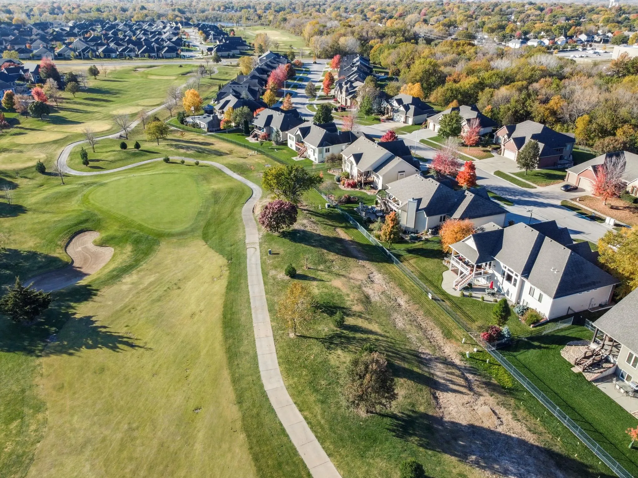 Derby, Kansas 67037, United States, 4 Bedrooms Bedrooms, ,4 BathroomsBathrooms,Residential,Active,239954