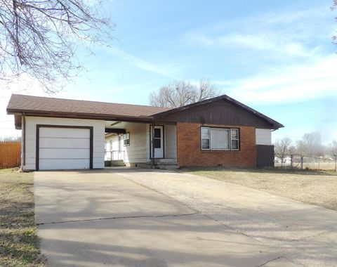 Homes For Sale - 1025 N 10th St<br/> Arkansas City, KS 67005