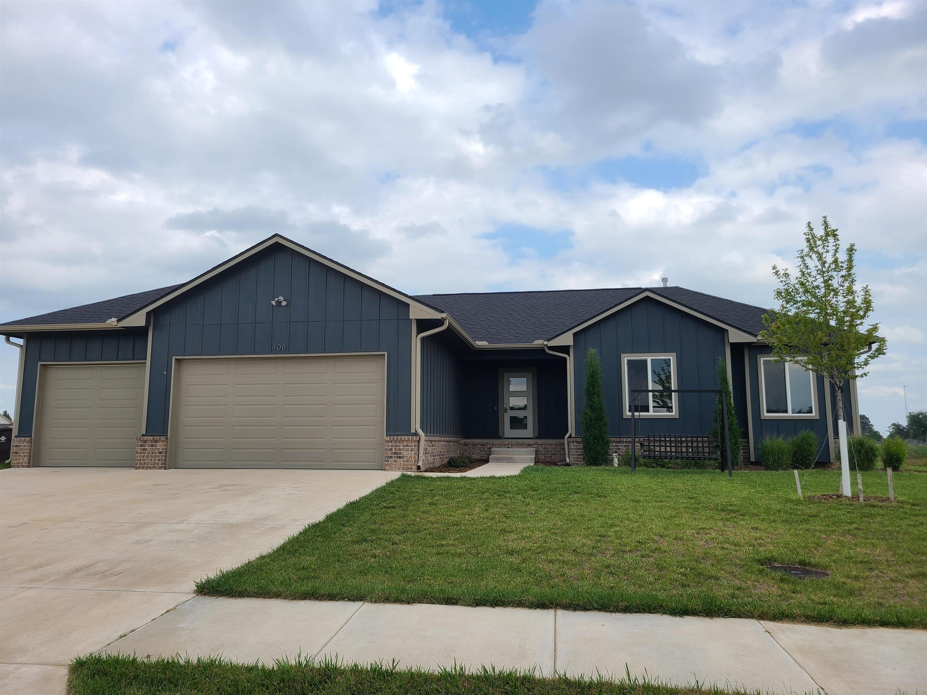 408 Vasa Way, Lindsborg, Kansas image 1