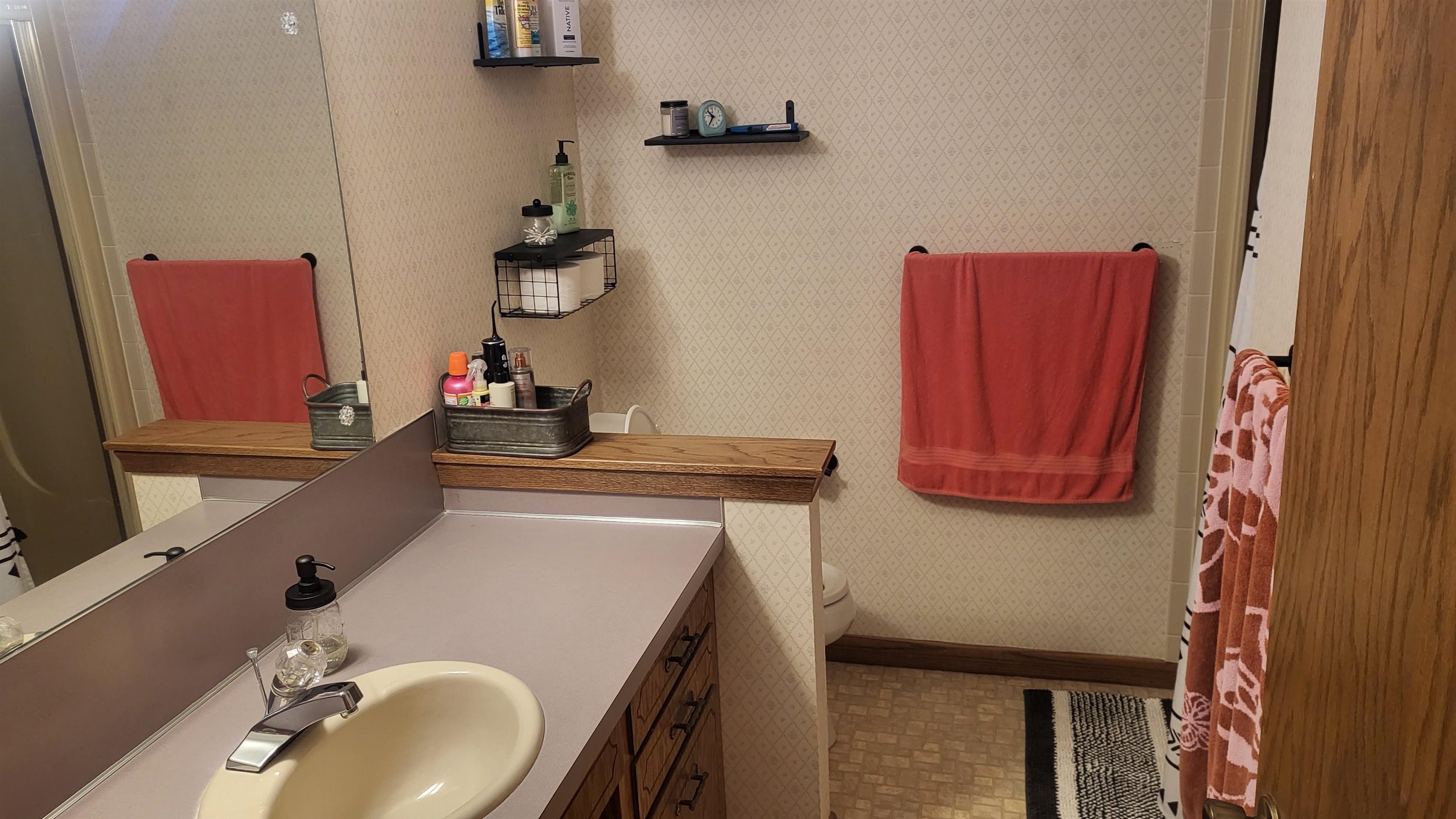 323 N Schmidt Ave, Moundridge, Kansas image 13