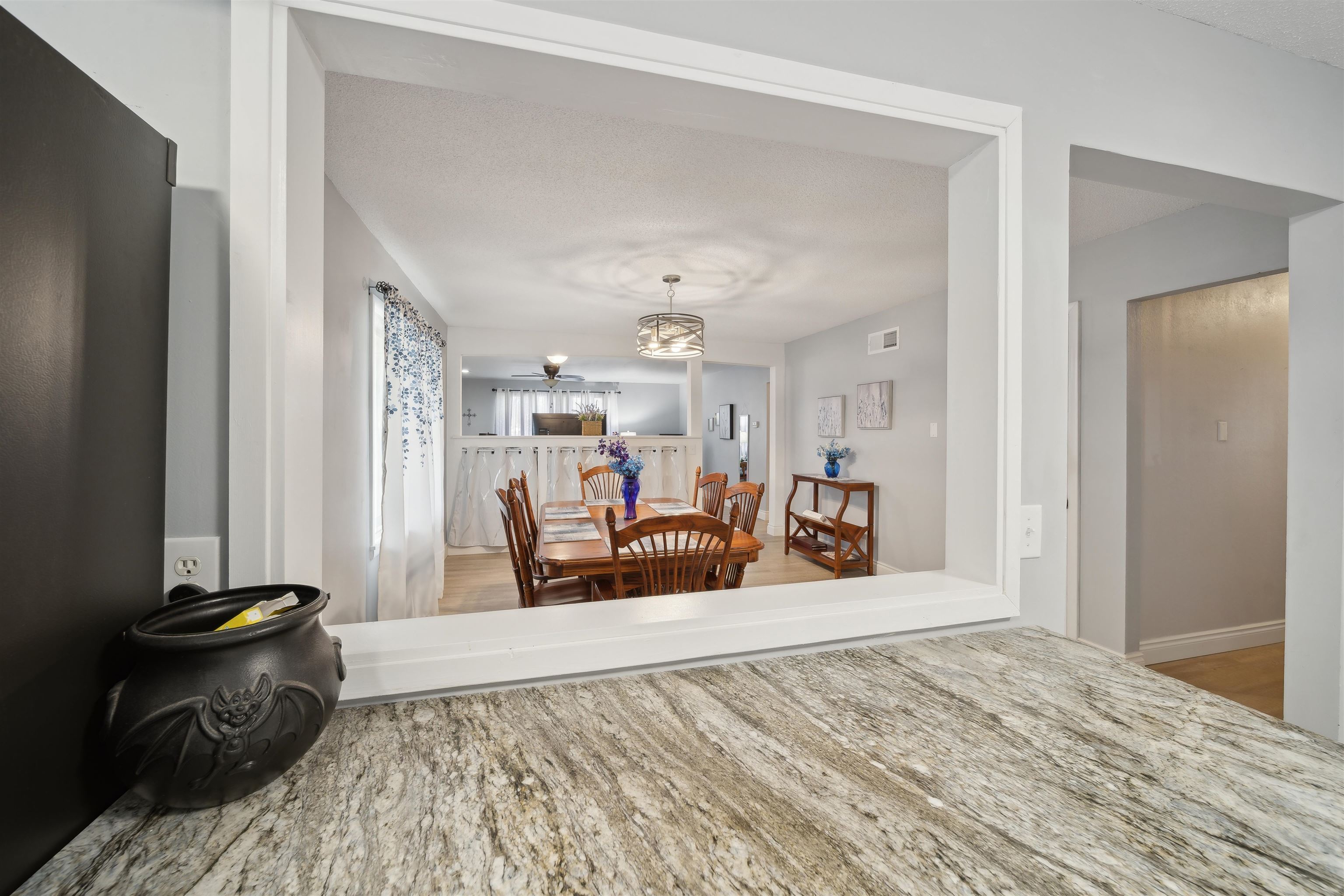 1641 E Evanston St, Park City, Kansas image 9