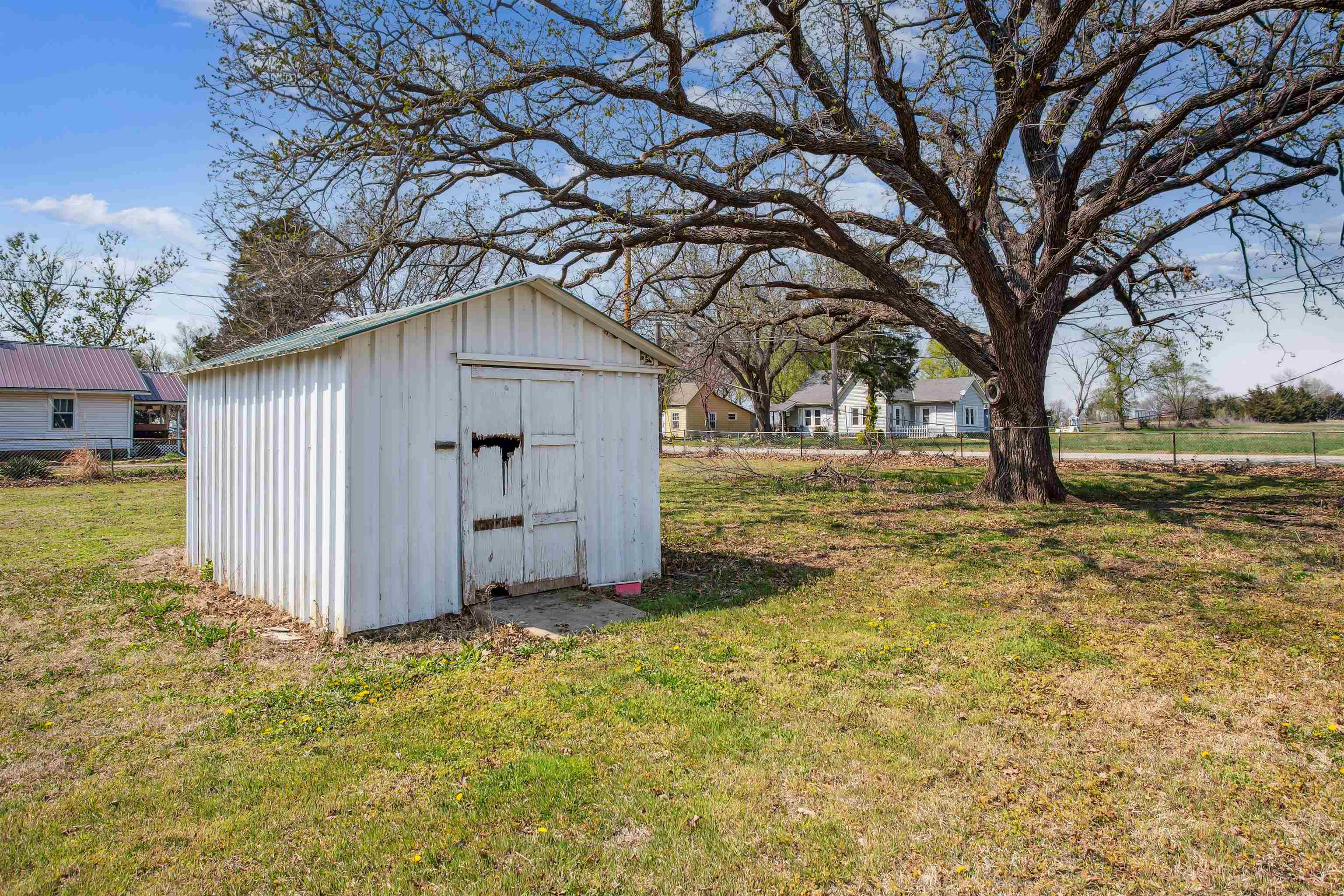 815 N Stadium St, Leon, Virginia image 29